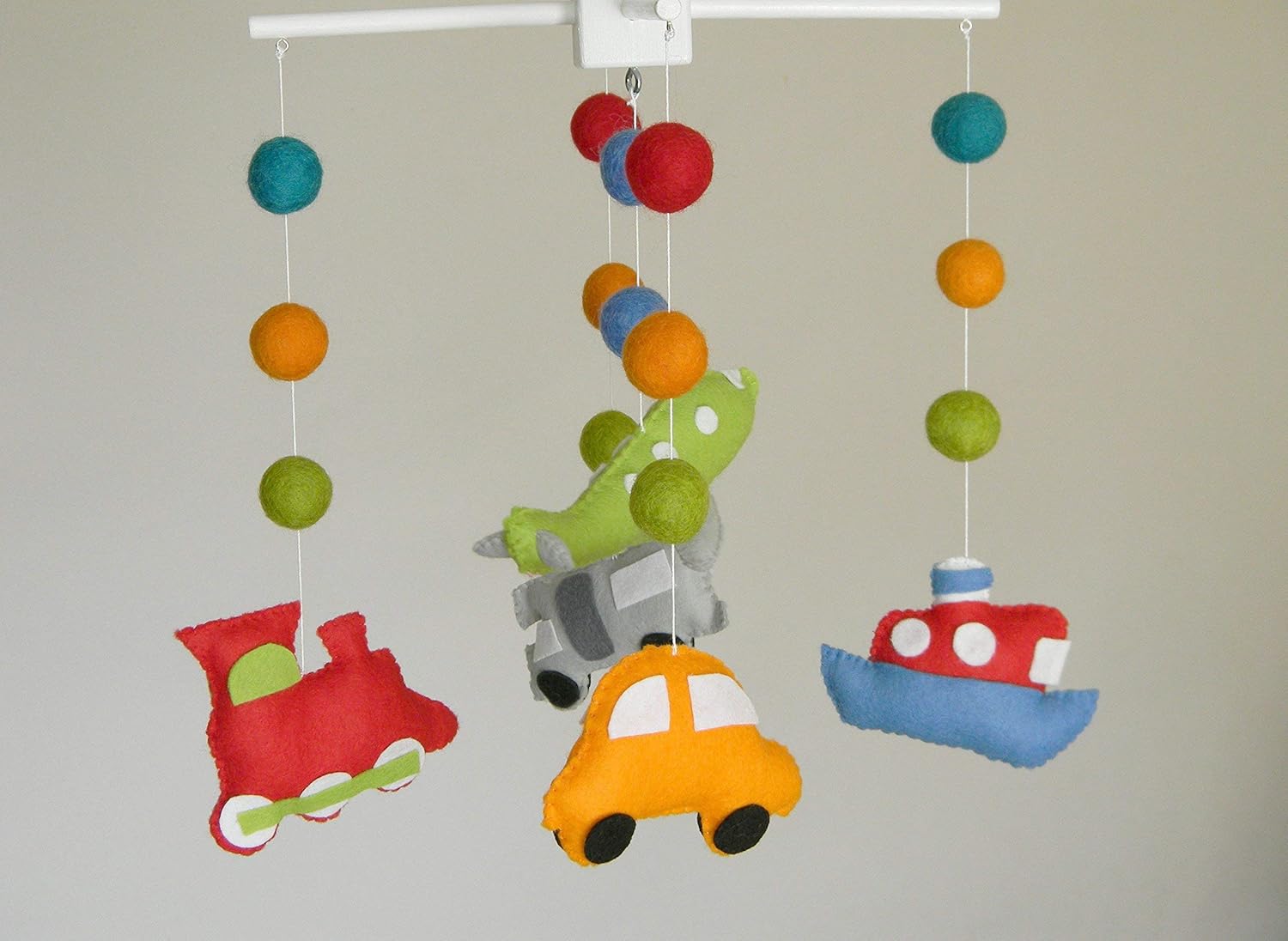 Travel mobile Transport mobile Baby crib mobile Boy baby mobile Transport nursery decor Train baby mobile Car cot mobile Areoplane mobile
