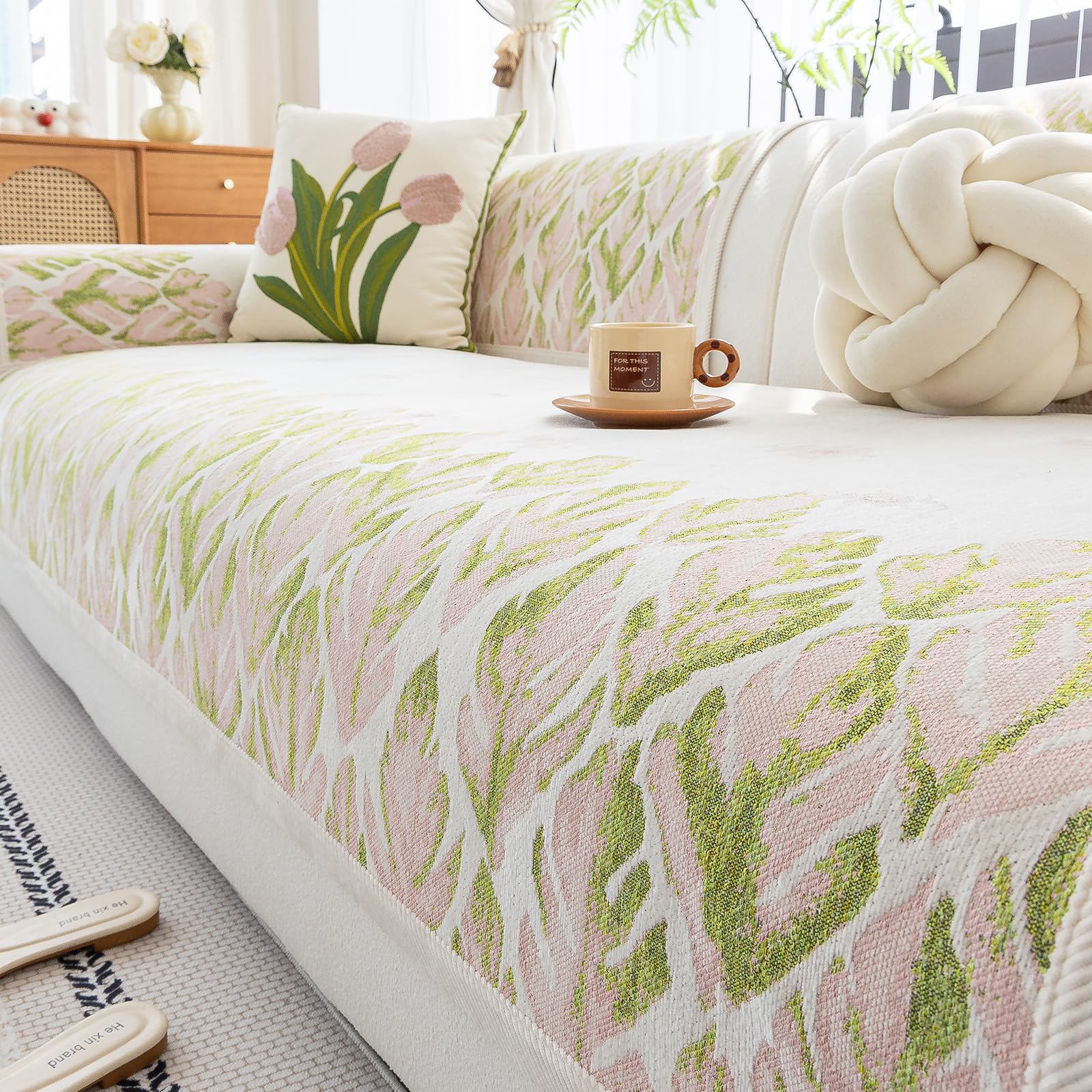 JPGGD Chenille Sofa Couch Cover, Sofa Covers Washable for Dogs, Palm Leaves Sofa Slipcovers, Funny Fuzzy Pet Couch Covers, Non-Slip Furniture