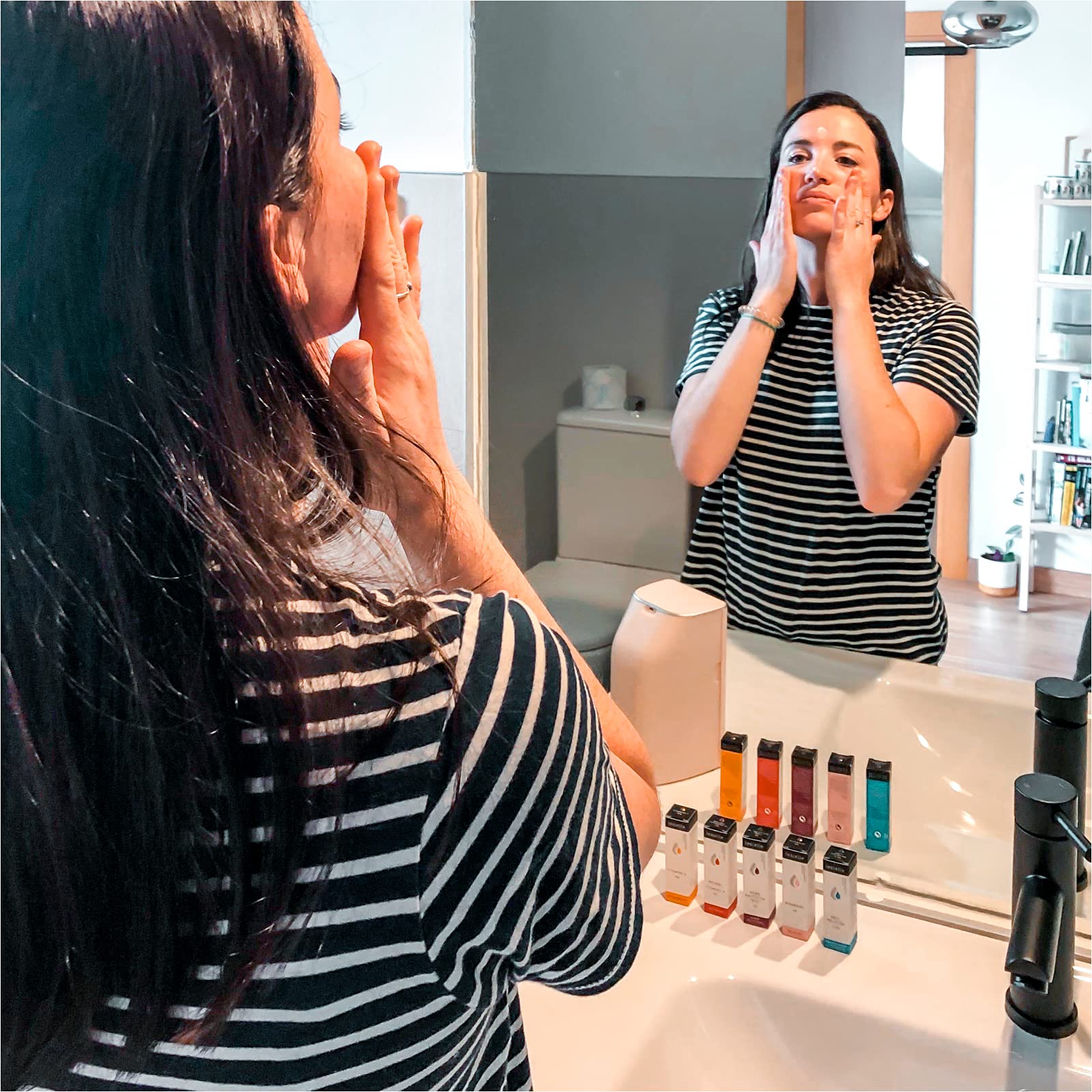 S - Crema antiedad en 3 segundos - Retinol 2% - Niacinamida - Ácido Hialurónico - Resveratrol - Crema día y noche - Concentrada - Efectiva