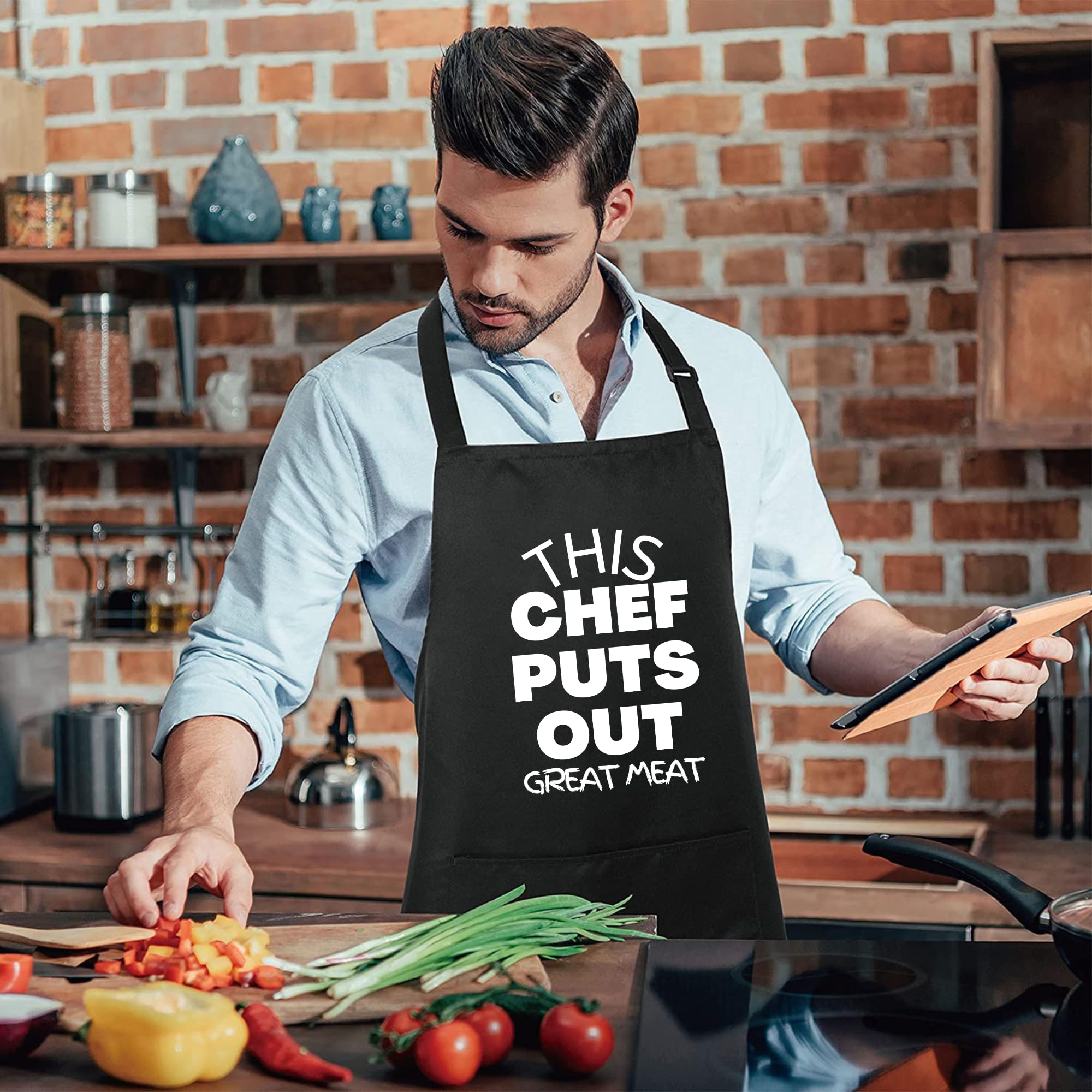 Delantales divertidos con texto en inglés "This Chef Puts Out Great Meat" para hombres, delantal impreso, regalo para ella, delantal de chef, delantal de cocina, delantal de barbacoa, regalo para el