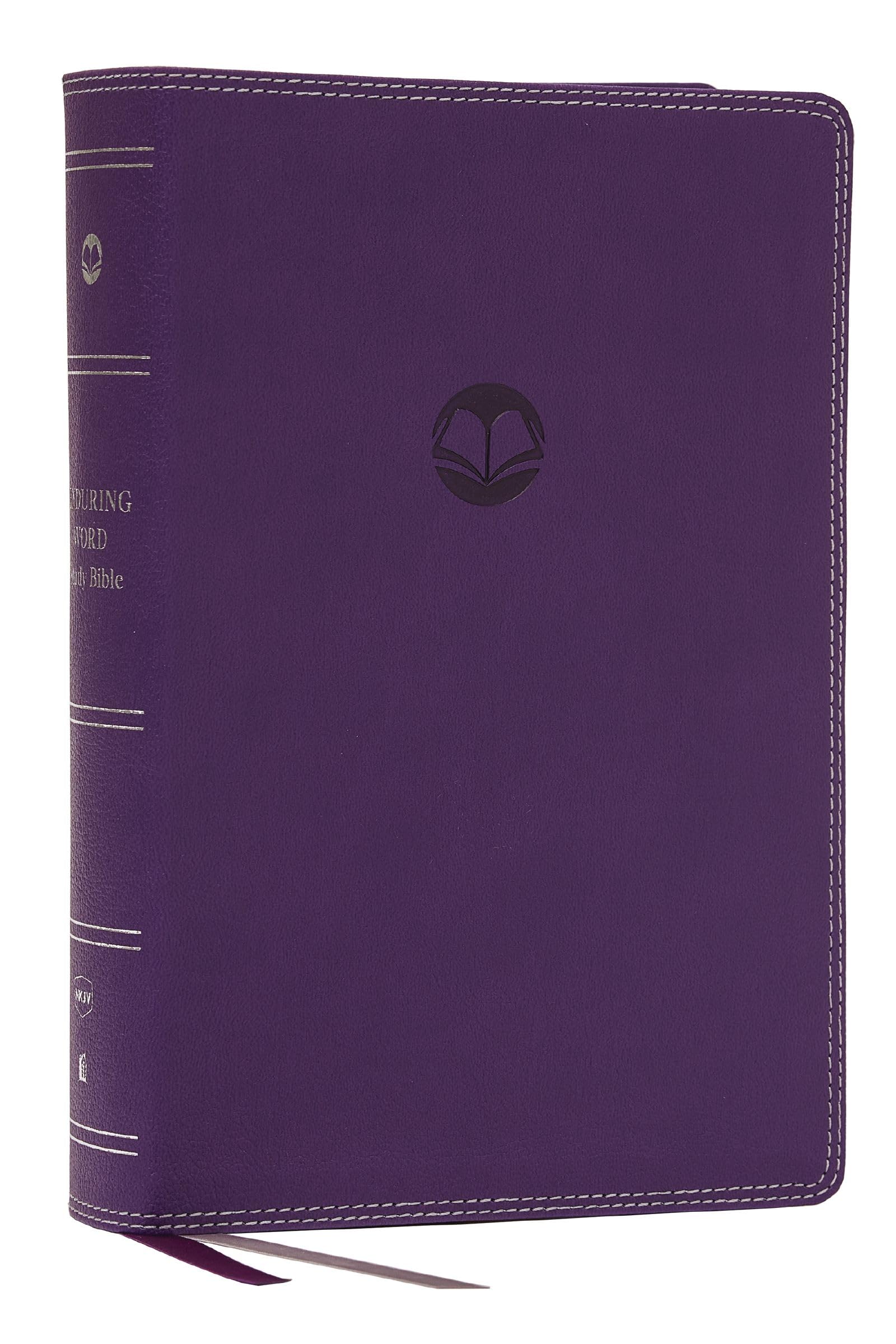 Enduring Word Study Bible: Pastoral Commentary from Every Cha... - 9781400338047
