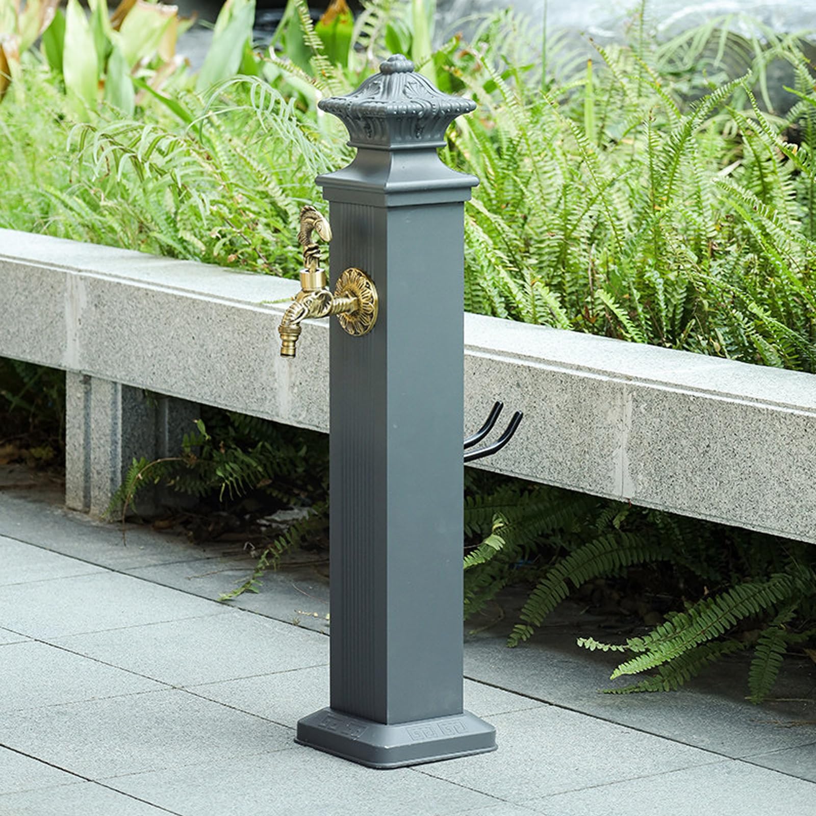 Columna de agua de jardín al aire libre con grifo, hidrante de aleación de aluminio, espiga de patio independiente con pistola de pulverización y cubierta de grifo