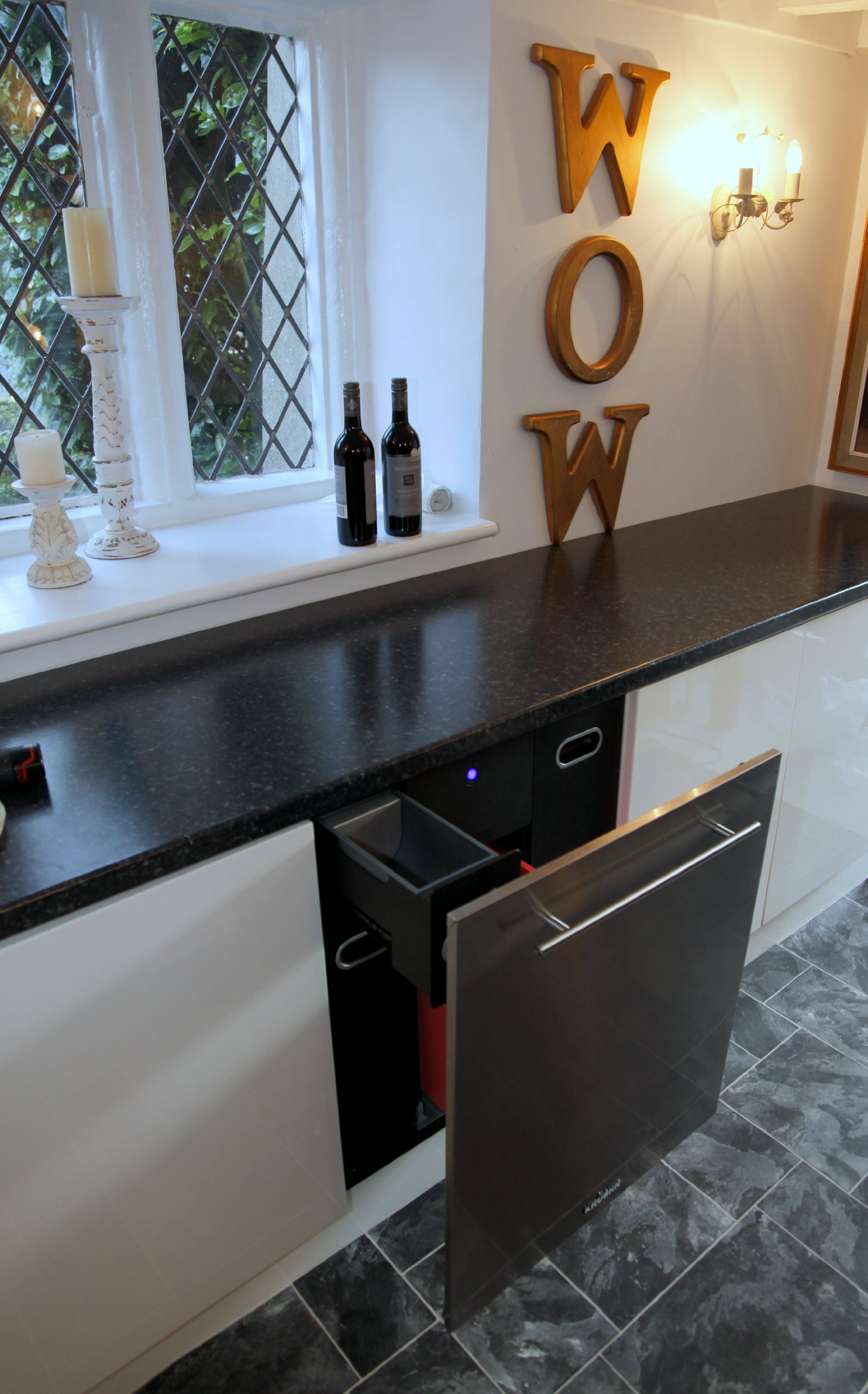 Krushr K024 Panel Required Compactor, 24-Inch