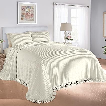 BrylaneHome Chenille Bedspread - Queen, Eggshell