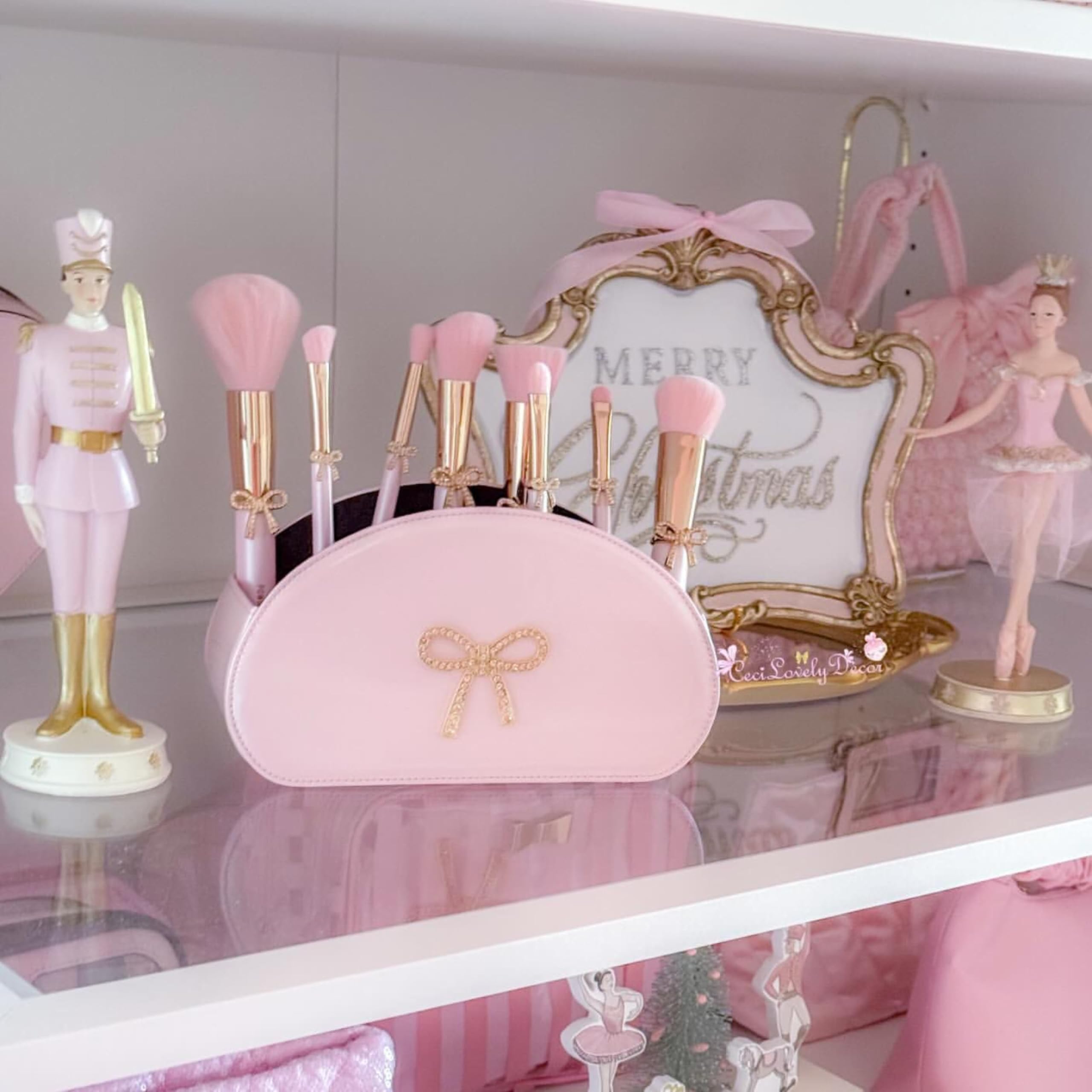 Amazon.com: LUXAPE Bow Makeup Brush Set – 9-Piece - Pink bow  display picture 3