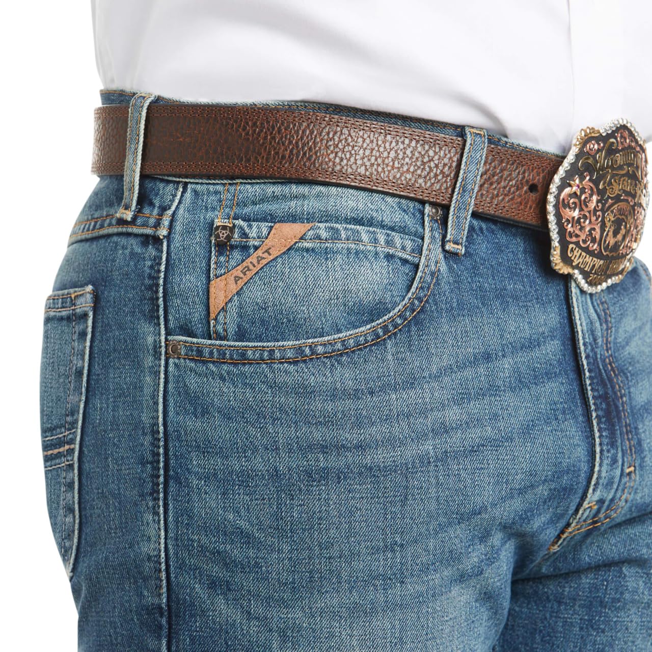 Calça jeans Ariat em promoção! Veja a oferta e mais achadinhos de Calças 4 Hoje é o melhor dia para comprar Calça jeans Ariat com aquele preço maroto! Promoção! Aproveite a oferta! 4