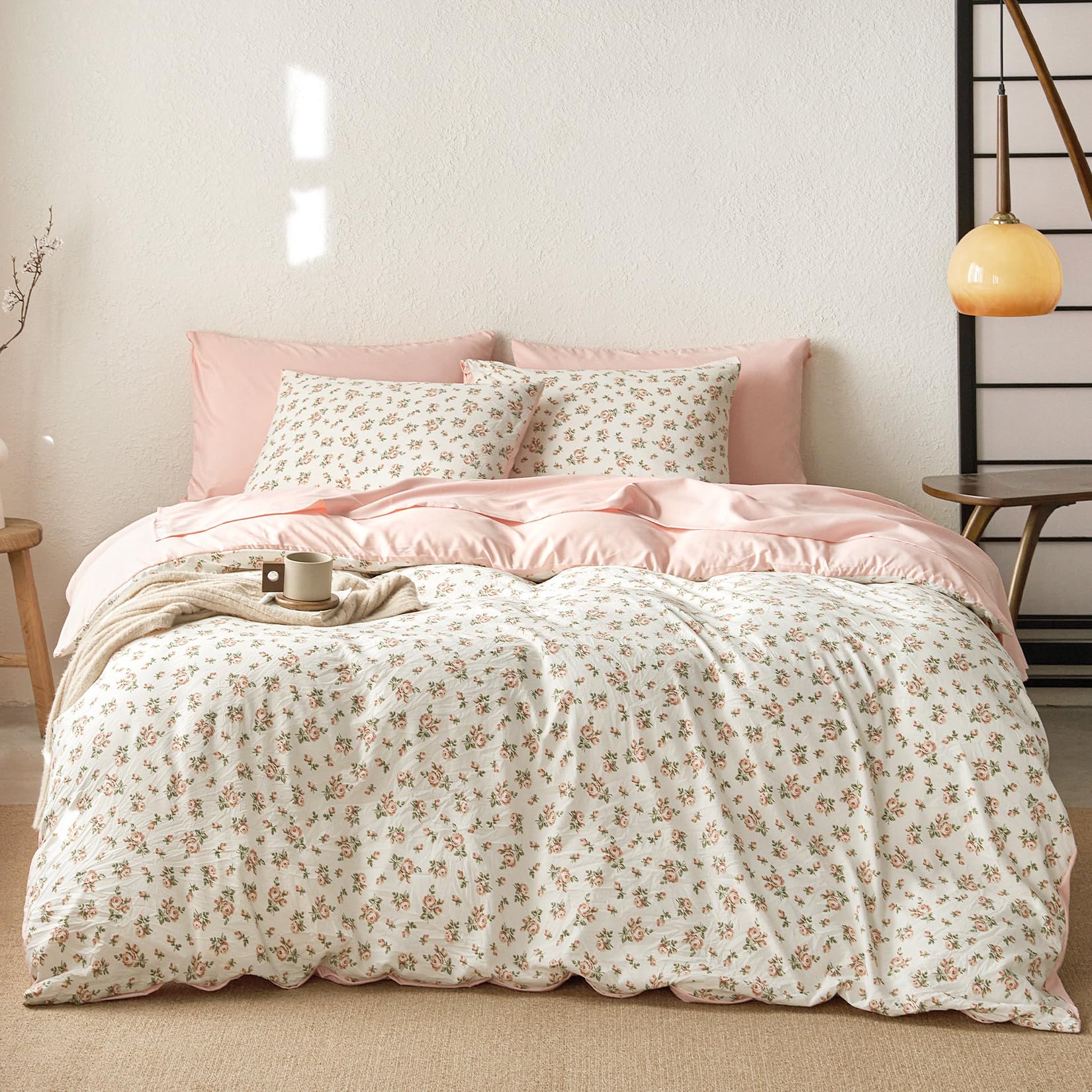 Wake In Cloud - Floral Comforter Set with Sheets, Coquette Cottagecore, Peach Blush, Queen
