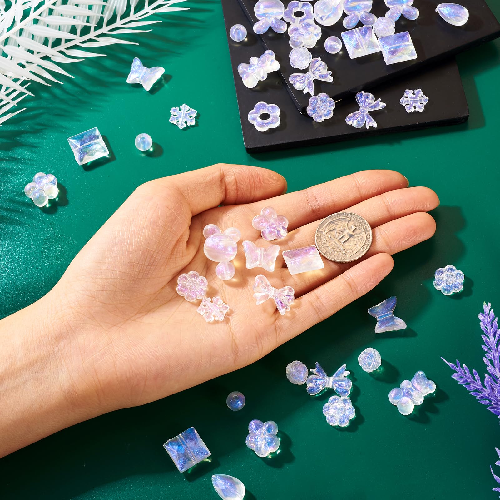 FASHEWELRY 200pcs Clear Acrylic Bear Beads Mixed Color Transparent Gummy Bear Spacer Beads Mini Cute Bears Loose Beads Bulk for Bracelet Necklace Earring Jewelry Making: Clear, 12 Style