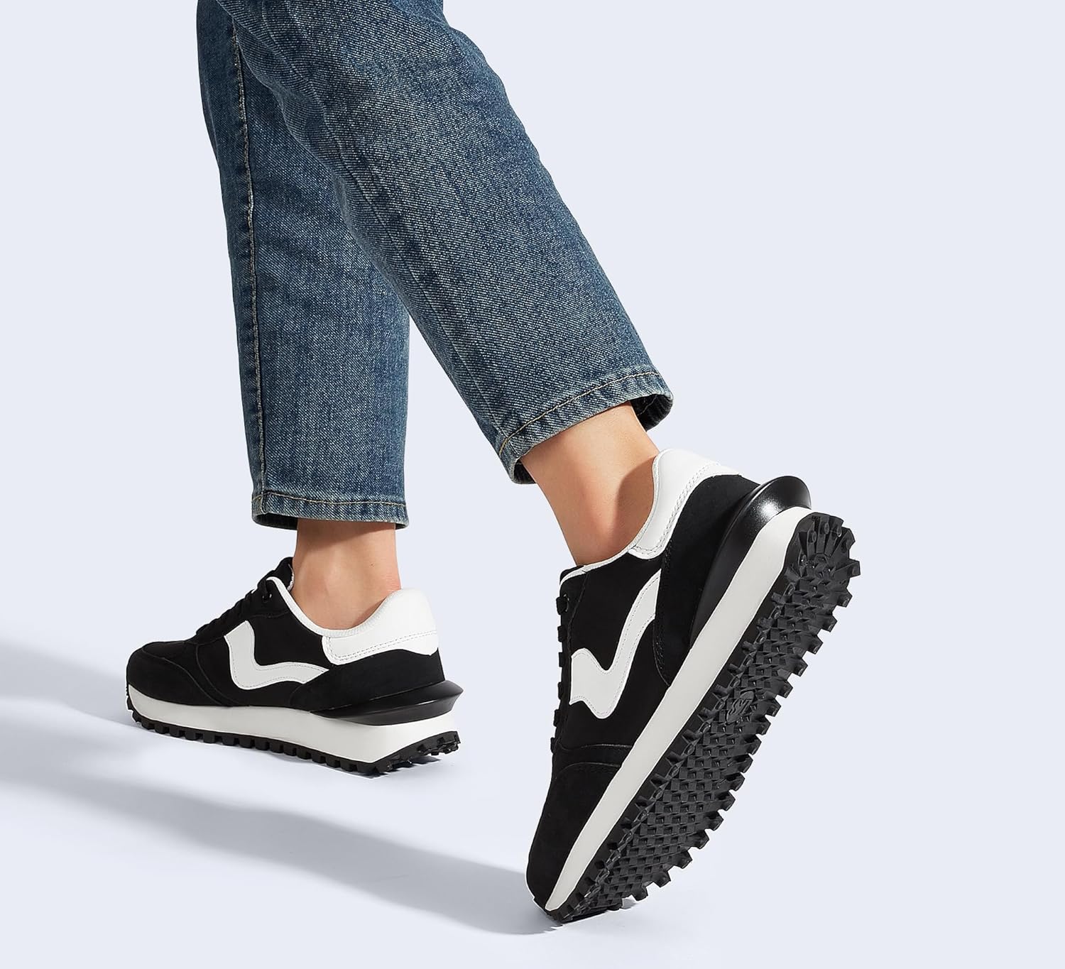 LUCKY STEP Women's Platform Fashion Sneakers Tennis Retro Walking Casual Trainers Stylish Durable Deluxe Skate Running Shoes - Image 9