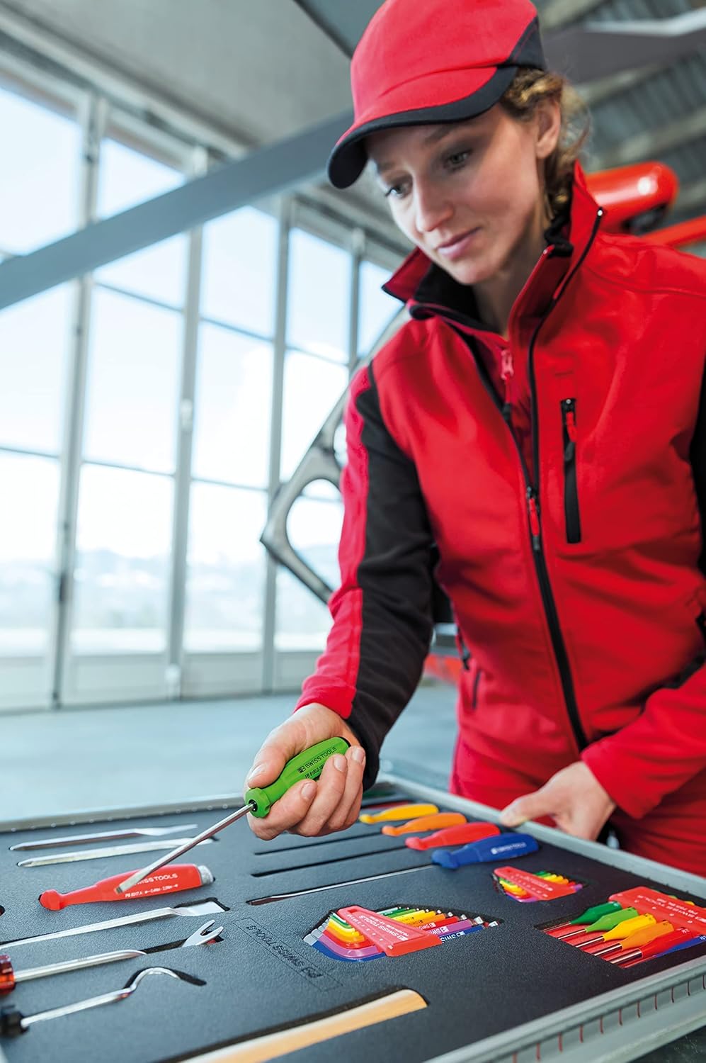 PB SWISS TOOLS Screwdriver Set 5-Piece 7684CN, Knurled Steel Grip, Home Improvement, Auto Repair