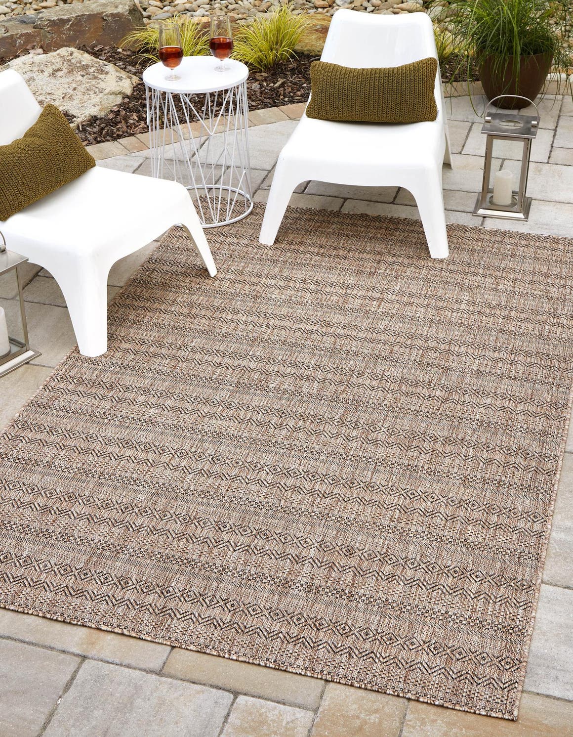 Unique Loom Outdoor Striped Collection Area Rug - Maia (10' x 13' 1" Rectangle, Natural/Black)