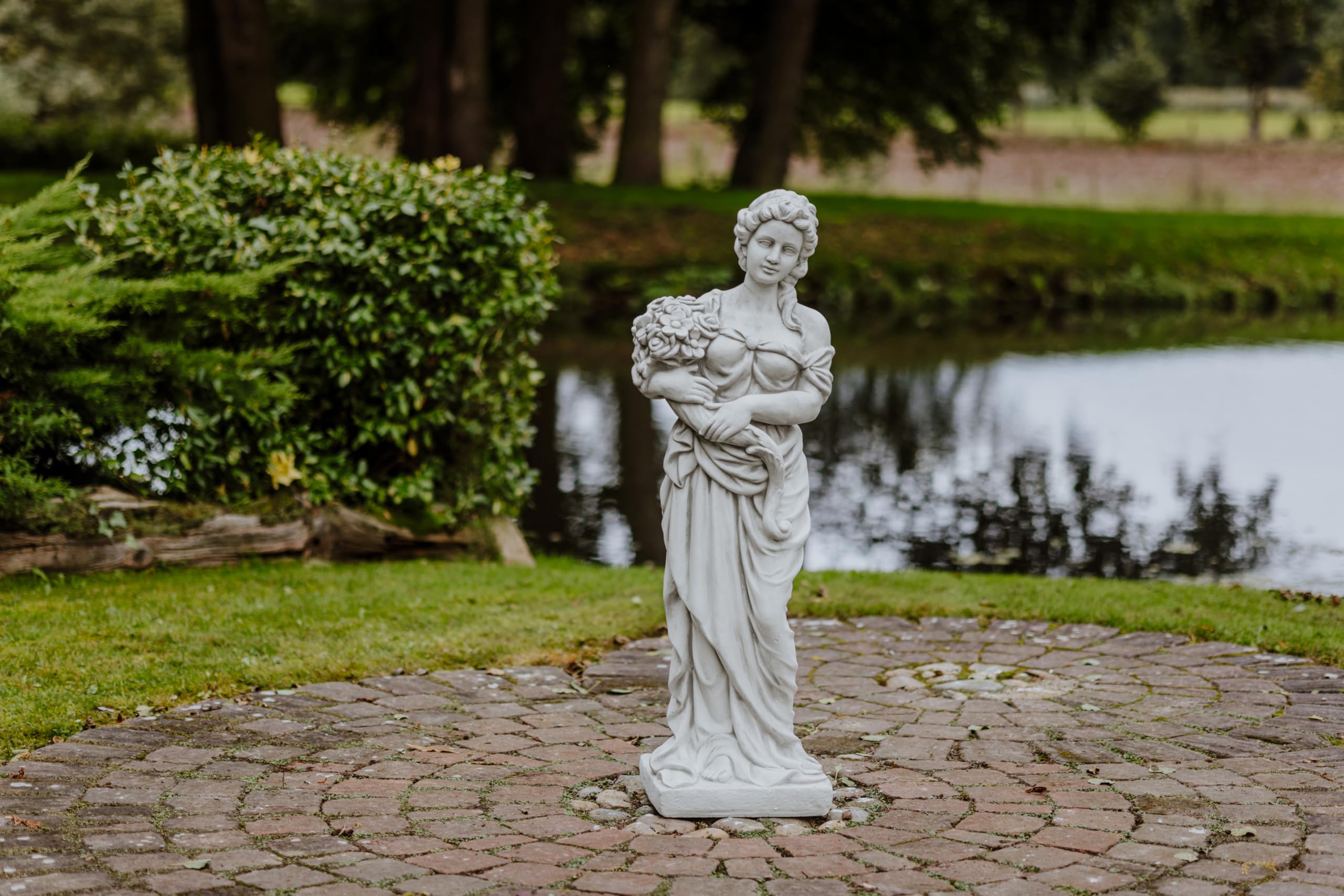 gartendekoparadies.de Statua della dea greca Leto, statuetta in pietra, grigio, calcestruzzo bianco gres H. 116 cm, 100 kg, antigelo per esterni