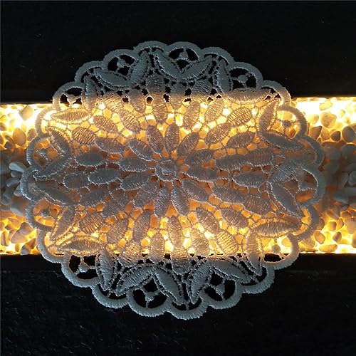 Miniatura 7 de TINWIN Manteles individuales redondos de encaje blanco Doily Lace Place Doilies bordado Lace Flower Mat Jarrón Copa-6 (6 pulgadas 6 piezas)