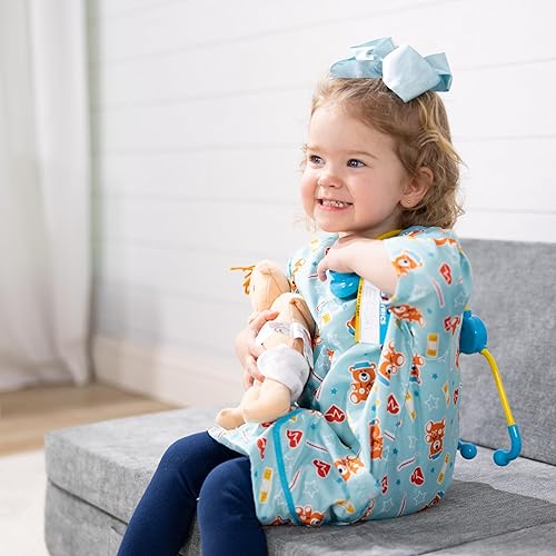 Miniatura 5 de Melissa & Doug Juego de disfraz de enfermera pediátrica (8 piezas) - Incluye muñeca de bebé, estetoscopio