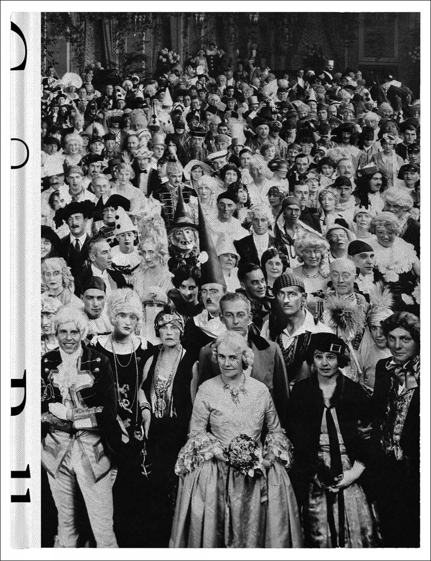 Livre Costume Balls Dressing Up History l'art du déguisement aristocratique