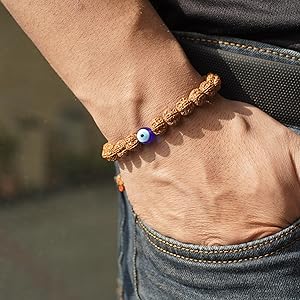 Katta osilgan tabiiy kokraklar Moldova qizlari porno rasmlar