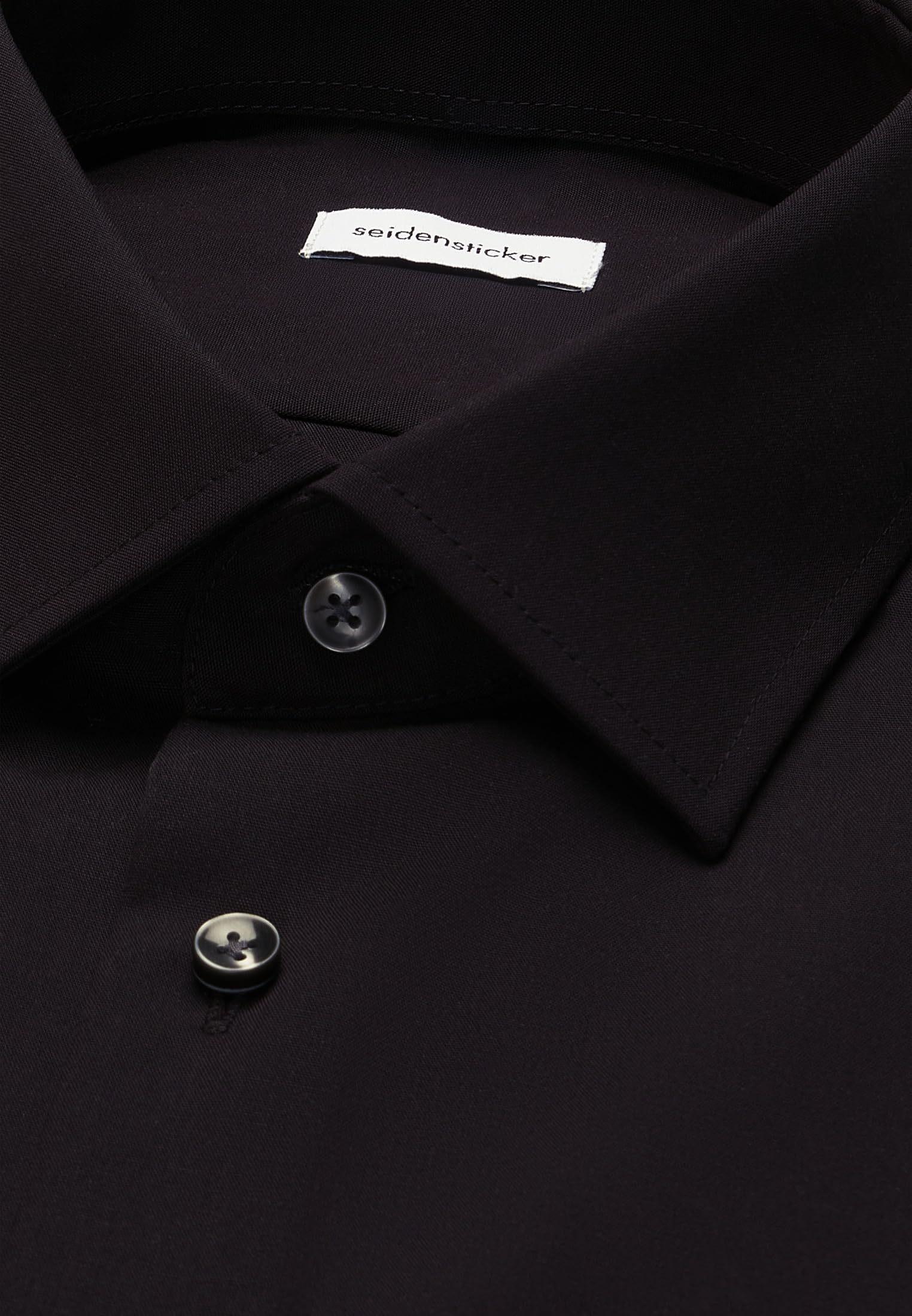 Seidensticker Herren Business Hemd Tailored Fit – Bügelfreies, schmales Hemd mit Kent-Kragen – Langarm – 100% Baumwolle, Medium (Herstellergröße: 39), Schwarz (Schwarz 84)