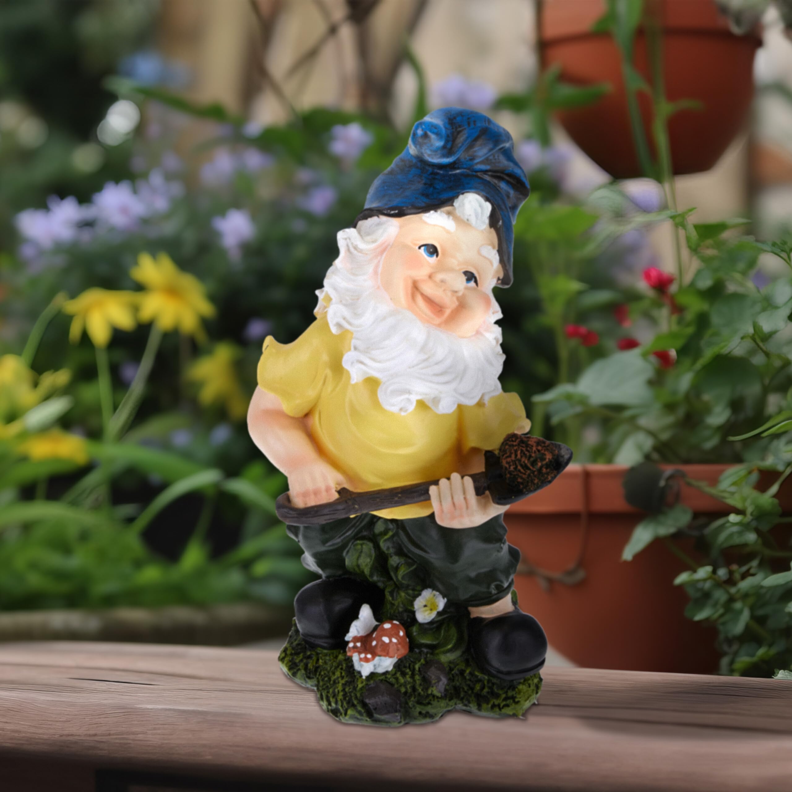 Relaxdays Gnomo de Jardín con Pala, Resistente Intemperie y Heladas, 32x17x15 cm, Figura Enano, Piedra Falsa, Multicolor, Polirresina