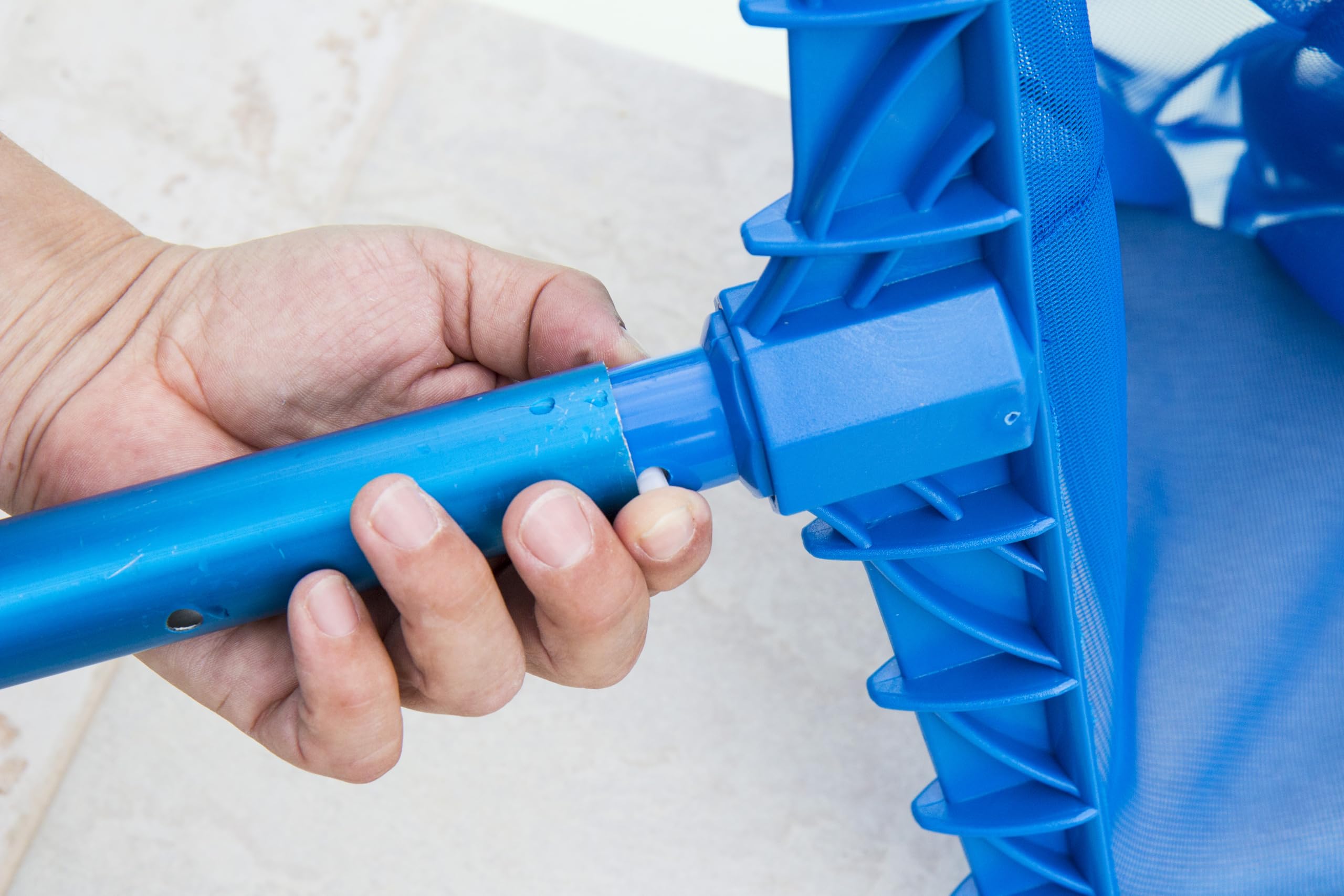 Steinbach eliminando Le Foglie di Piscine Fuori Terra a Rete con Montatura di plastica Rinforzato e Attacco per Asta telescopica, Blu, 515 x 235 x 410 mm