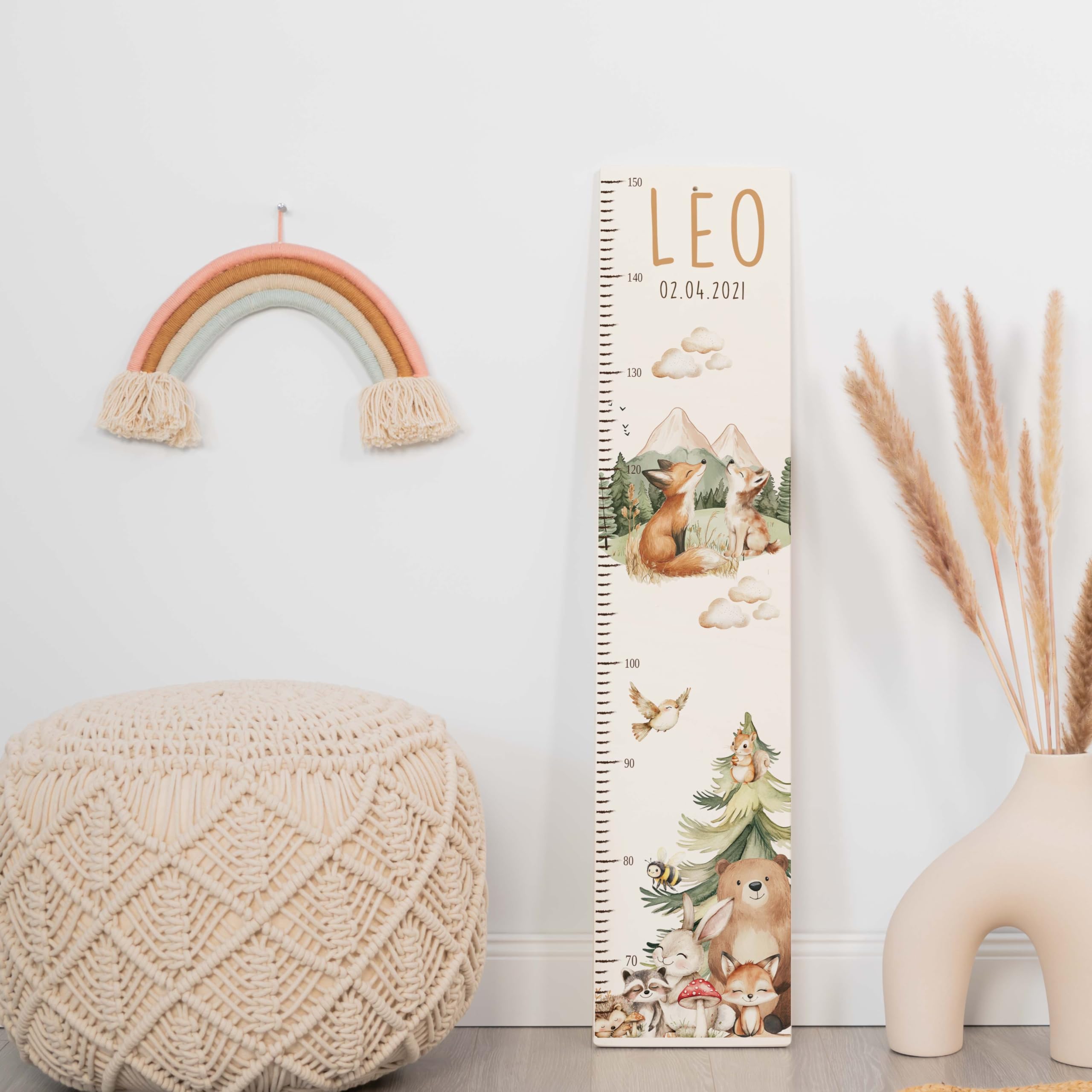 Kidsmood - Personalisierte Messlatte Kinder aus Holz – Hochwertige Messleiste & Wand-Deko für Baby- & Kinderzimmer mit abenteuerlichem Fuchs – Tolles Taufgeschenk für Mädchen & Jungen - Skala 65-140cm