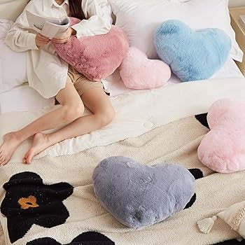 Amazon.com: YRXRUS Heart Pillows, Love Heart Shaped Pillow