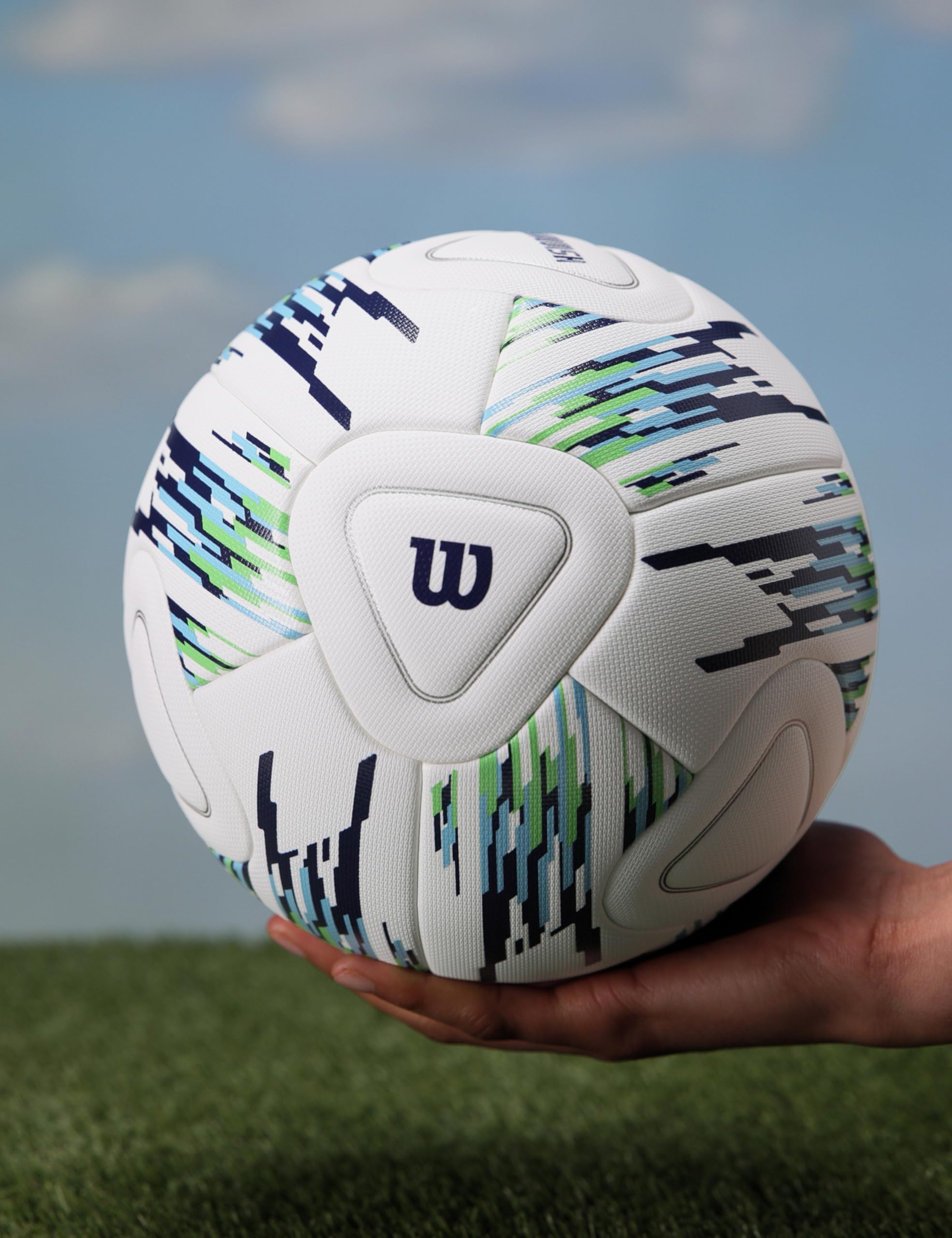 WILSON NCAA Vanquish