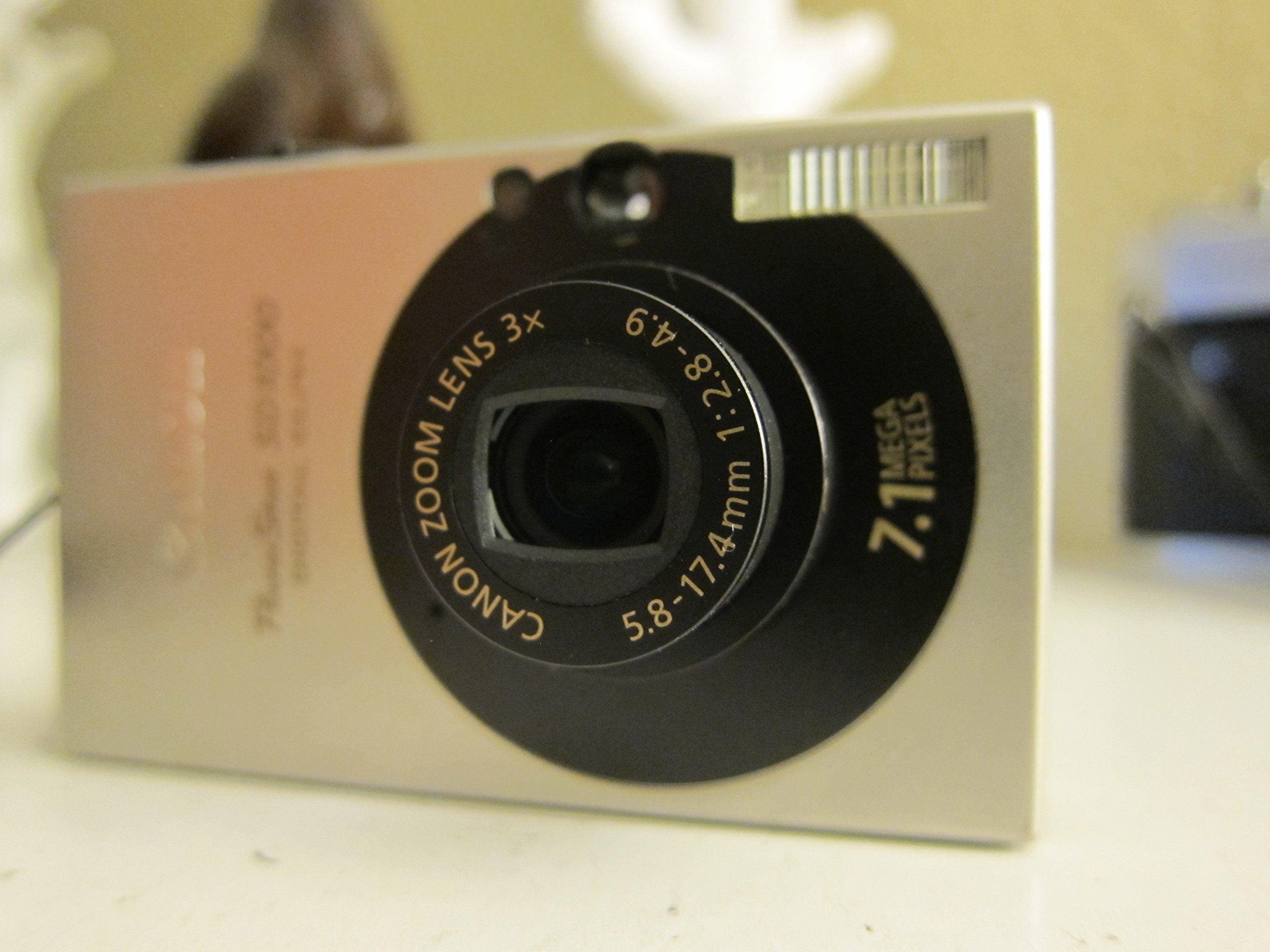 Amazon.com : Canon PowerShot SD1000 7.1MP Digital Elph Camera with