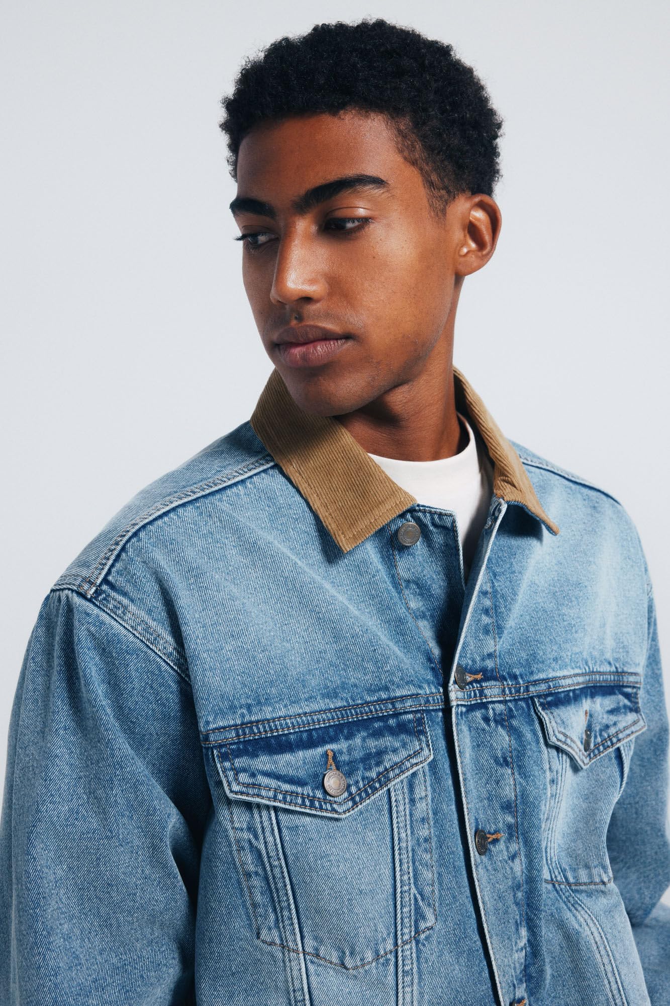 SPRINGFIELD Oversize Denim Trucker With Corduroy Collar. 100% Bci Cotton Chaqueta Vaquera Hombre