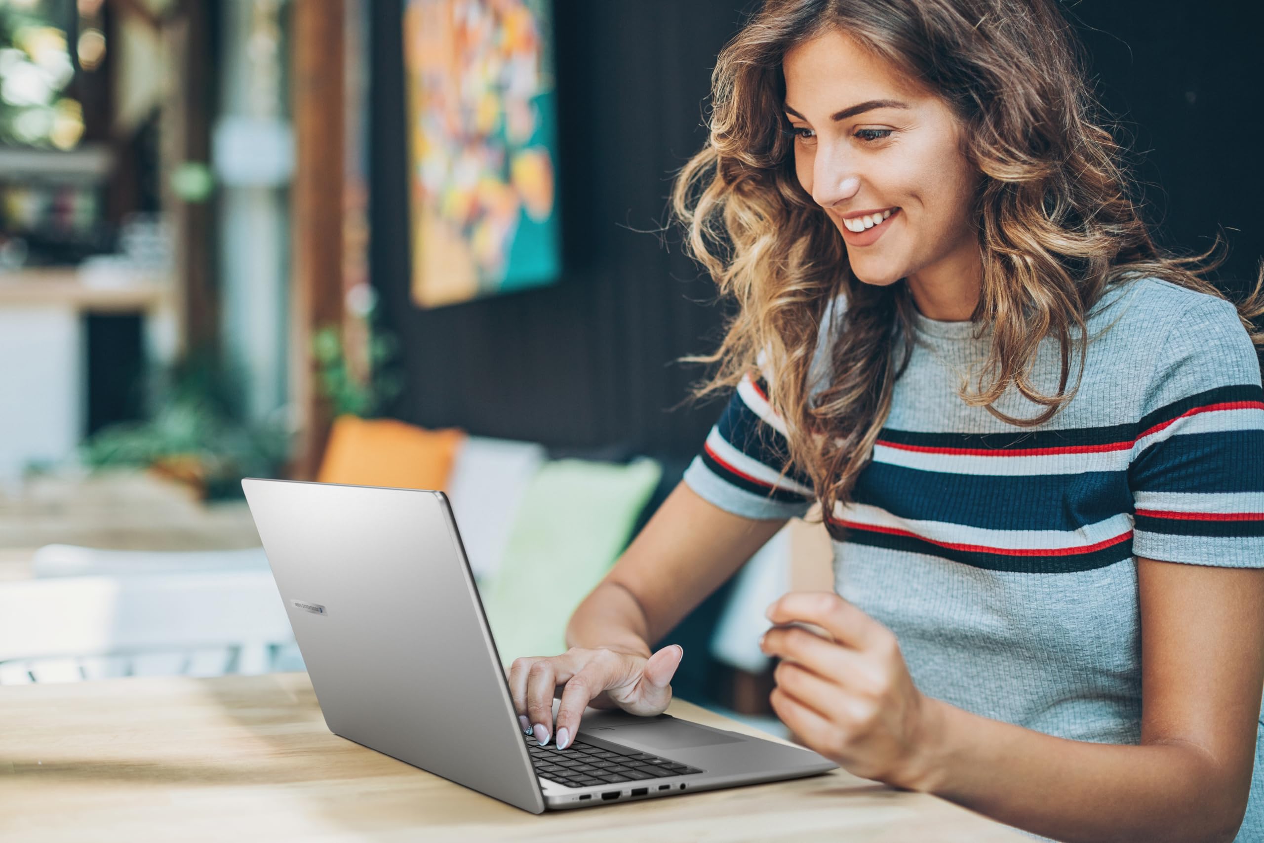 ASUS ExpertBook P1 | 15,6" FHD | Core 5 210H | RAM: 32GB | SSD: 1TB | Laptop in Misty Grey | Windows 11 Pro