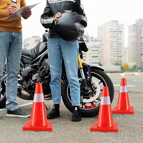 Miniatura 7 de Conos de seguridad de tráfico de 18 pulgadas, paquete de 6 conos de estacionamiento naranja con collares reflectantes, cono de construcción de PVC