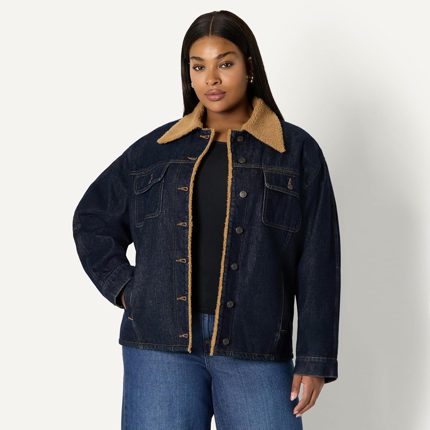 Amazon Essentials Women's Oversized-Fit Faux-Shearling Lined Denim Jacket - Image 6