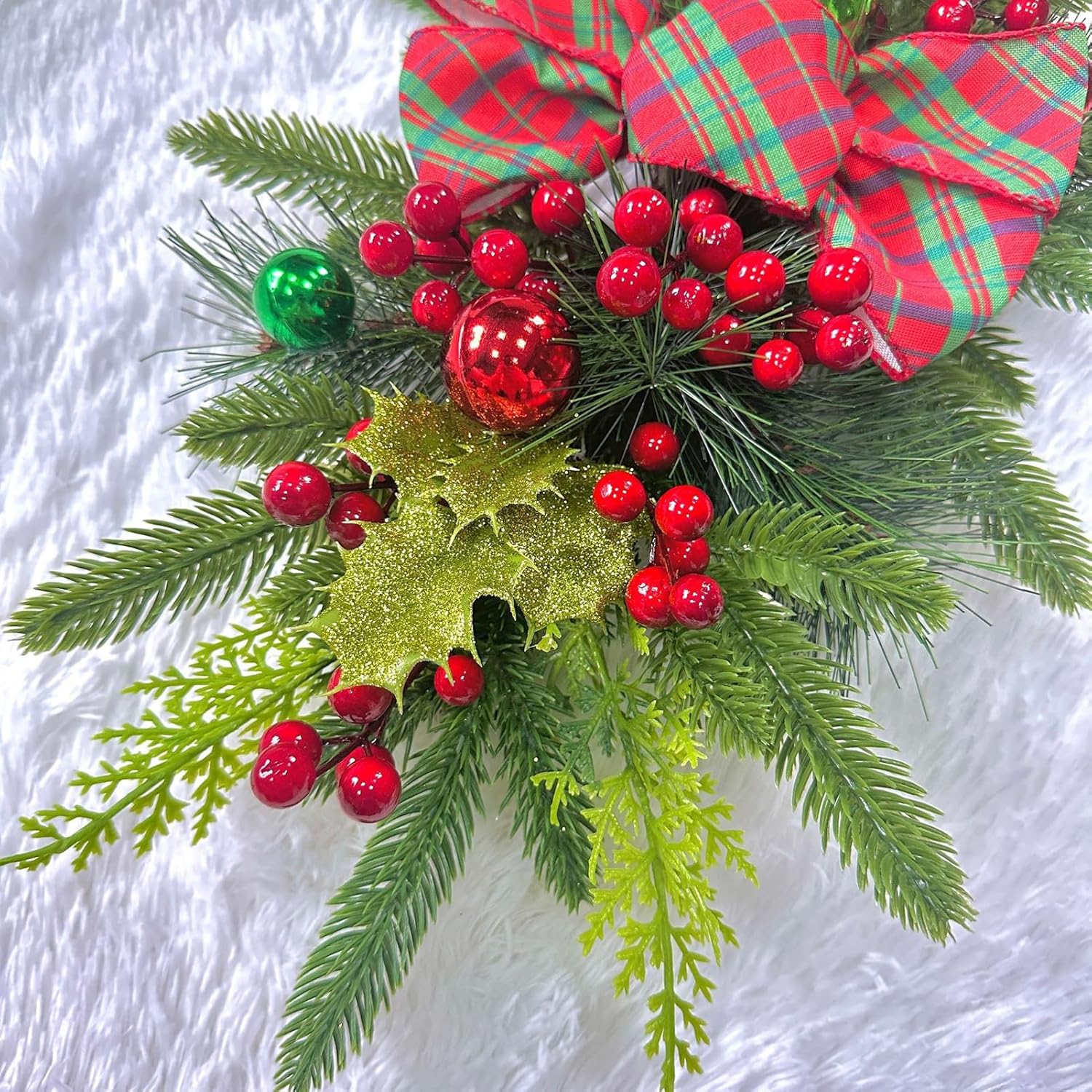 Fofetbfo 2Pcs Artificial Christmas Teardrop Swags, Christmas Stairs Swag, Christmas Swags Christmas Staircase Garland, Xmas The Cordless Stairway SwagTeardrop for Wall Window Stair