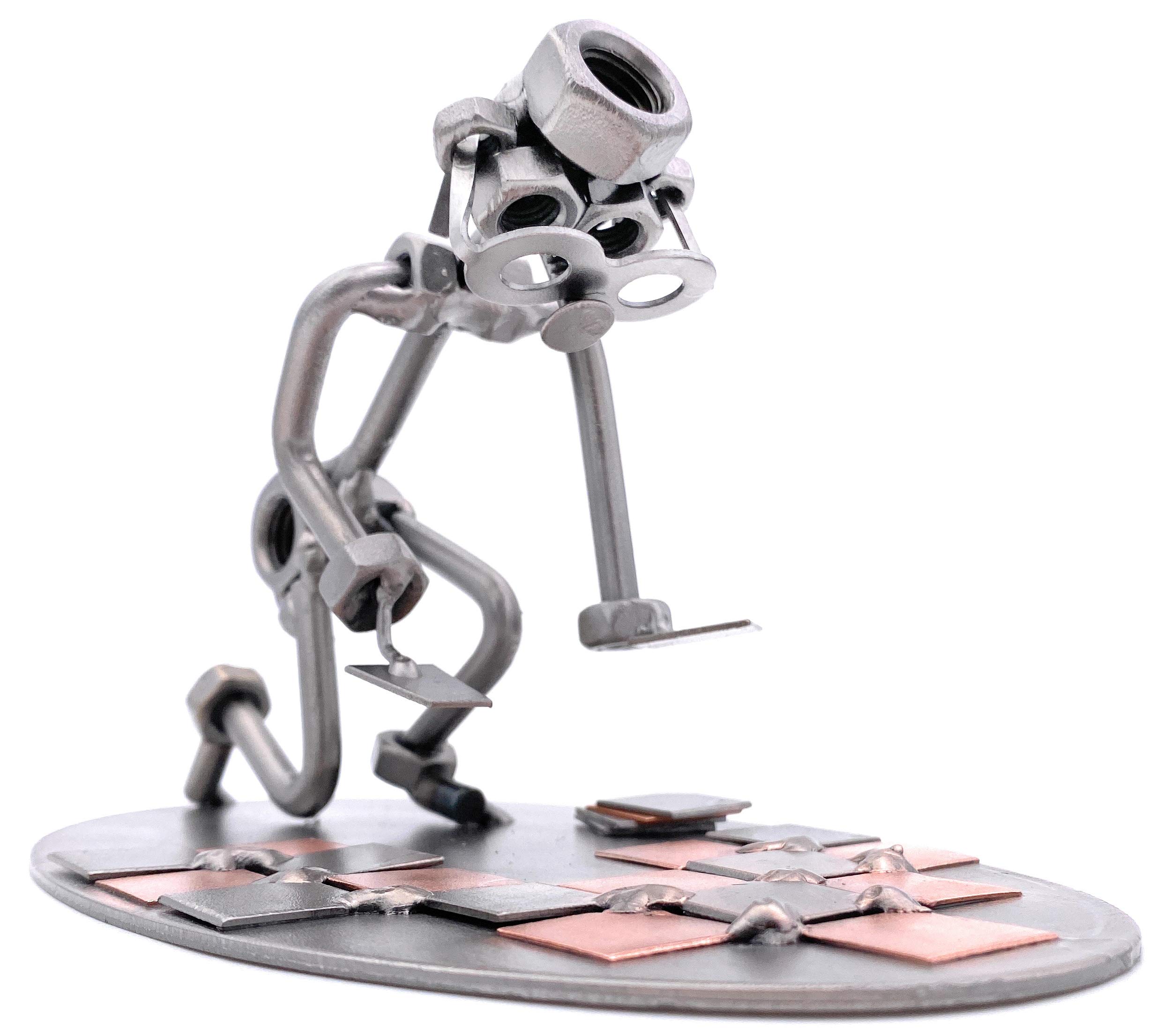 STEEMO Schraubenmännchen Fliesenleger Handwerker Geschenk Metall-Deko 18x10x11cm