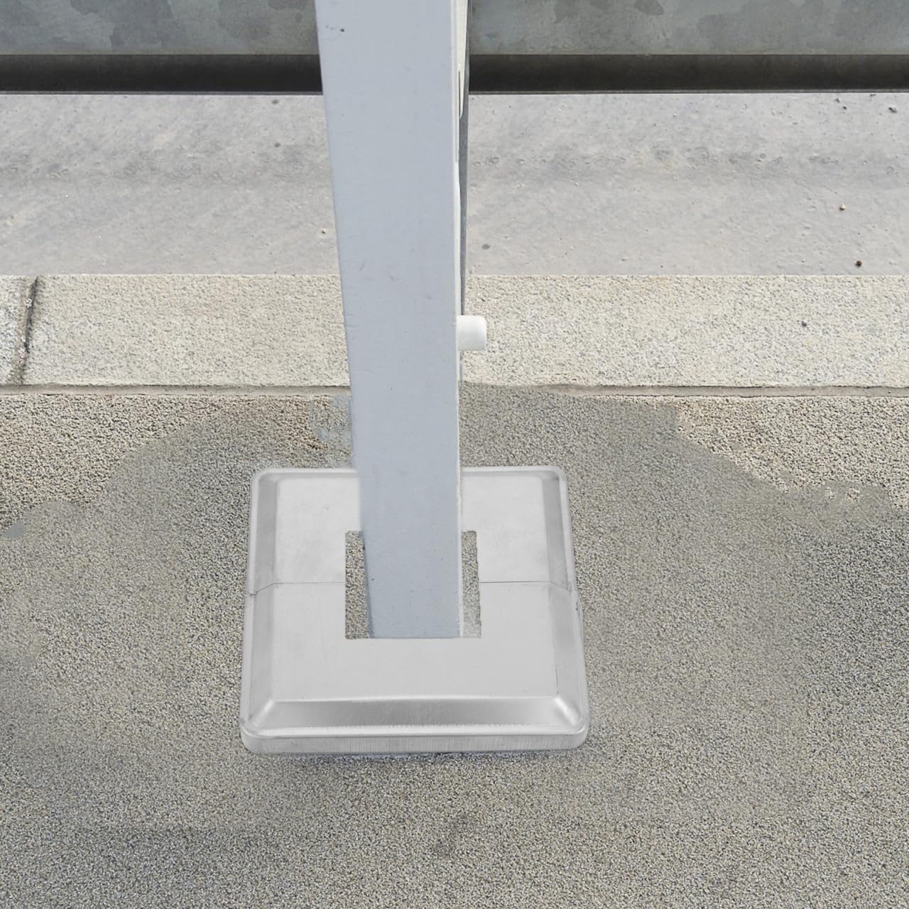 KALLORY Faldón Decorativo para Base de Poste Cuadrado de Hierro con Ajuste Adaptable y Cubierta Protectora para Pasamanos de Escalera y Deck