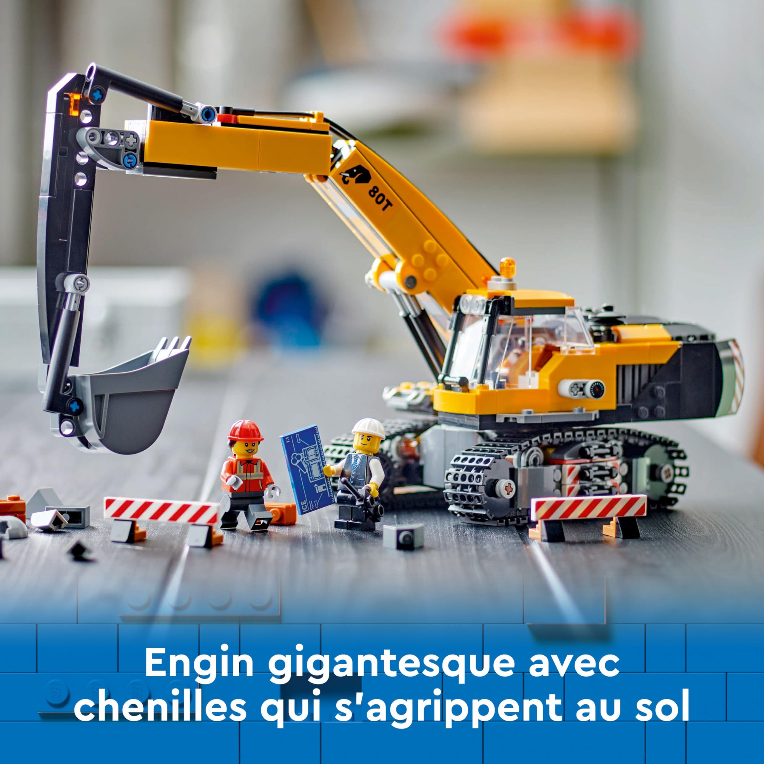 LEGO City La Pelleteuse de Chantier Jaune, Jouet pour Enfants Garçons et Filles dès 8 Ans, Idée de Cadeau d’Anniversaire, Minifigurines de Conducteur, Ouvrier et Architecte 60420
