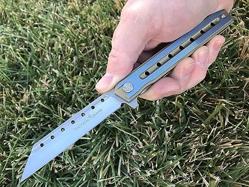 Miniatura 6 de TACTICAL GEARZ Navaja de bolsillo de titanio para EDC, mango de titanio sólido, hoja tanto de acero D2, incluye funda (oro ónix)