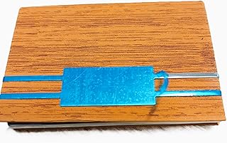 محفظة بطاقات بتصميم نحيف ومدمج و مزودة بتقنية حجب RFID المدمجة تحمي البطاقات من السرقة الإلكترونية و تضمن أيضًا الحفاظ على خصوصية البيانات الشخصية. (brown)