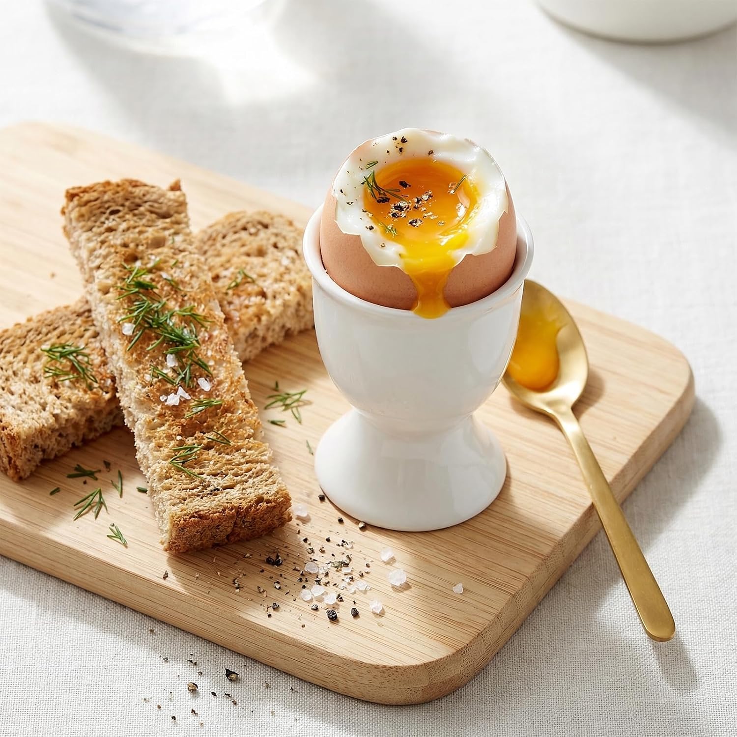 2Pcs Ceramic Egg Cups for Soft Boiled Eggs, Porcelain Egg Holder for Breakfast Cooking Kitchen Decor