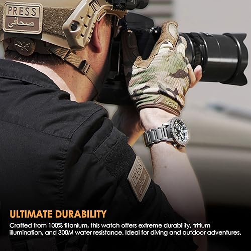 Vista 63 de HAZARD 4 Heavy Water Diver™ : Titanium Tritium Dive-Watch BlackTie Blanco