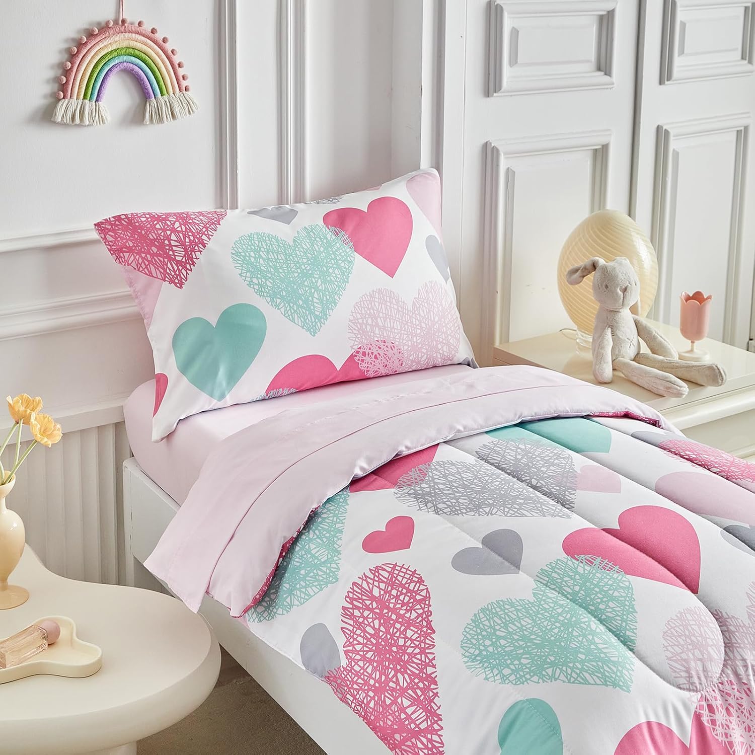 Kids Comforter Sheet Set - Soft and Breathable Bed Set Includes Quilted Comforter, Fitted Sheet, Flat Top Sheet, Pillowcase and Toddler Pillowcase - 4 Pieces Toddler Bedding Set White Pink Heart