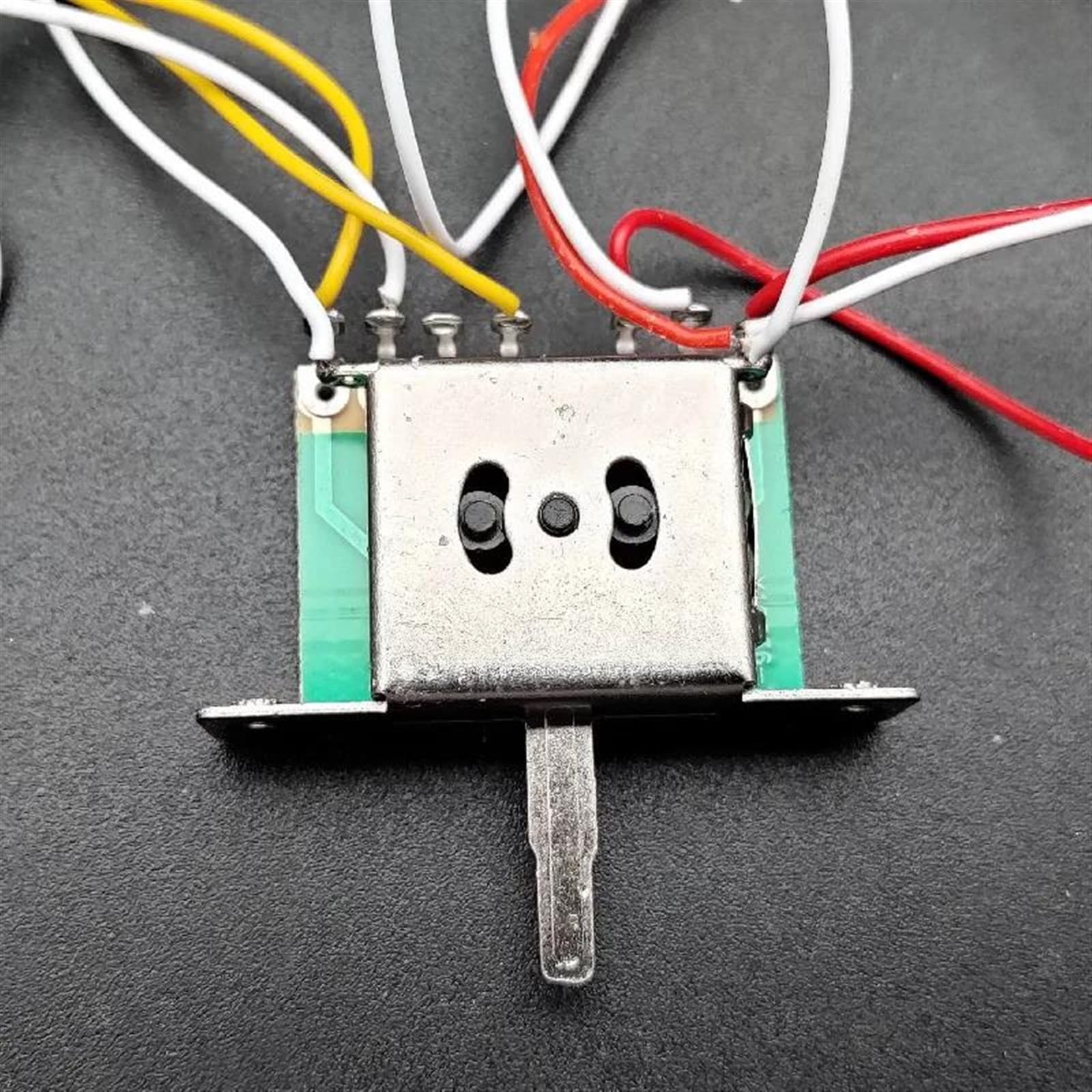 Przewód Do Przetwornika Gitary Elektrycznej Wstępnie Okablowany 5-pozycyjny Przełącznik 2T1V SSS Przetwornik Do Gitary Elektrycznej ST(White)
