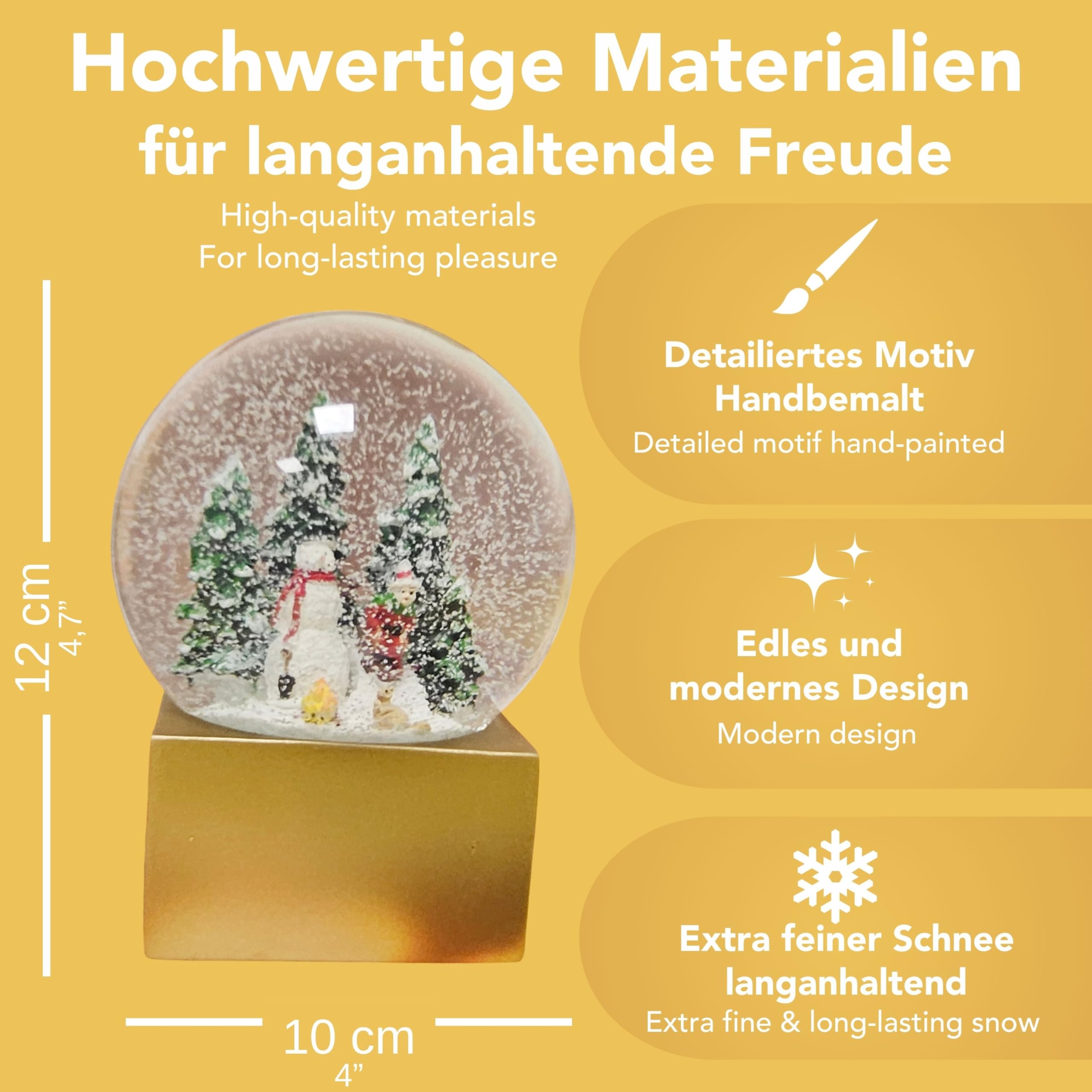 Weihnachts-Schneekugel Winterstimmung | Schneemann Steht mit Kind auf Schlitten | Sockel Farbe Gold | 100mm breit, 120mm hoch | Bezaubernde Schüttelkugel | Weihnachtsdekoration | 20238