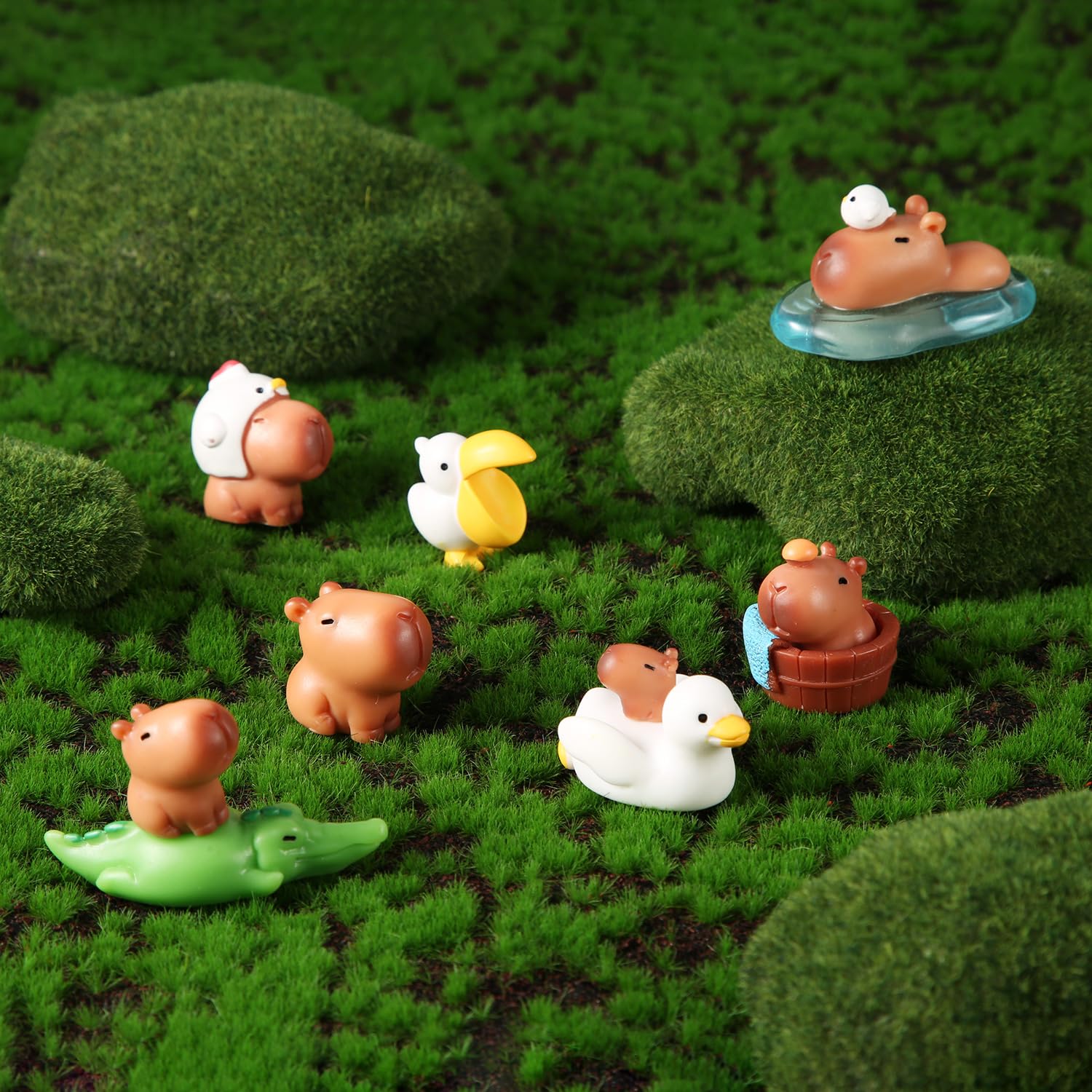 10pcs Mini Resin Capybara - Image 4