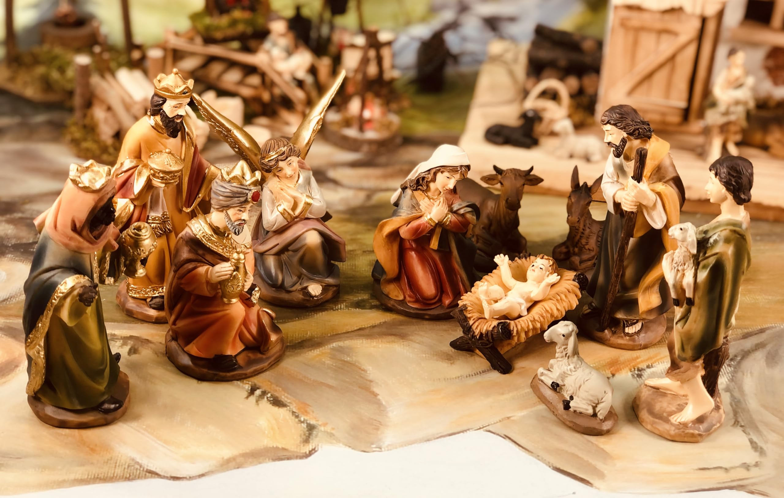 FADEDA Lot De 2 Figurines De Crèche Et De Bœuf Debout - Hauteur : 17 Cm - Peintes à La Main - Décoration De Table De Noël