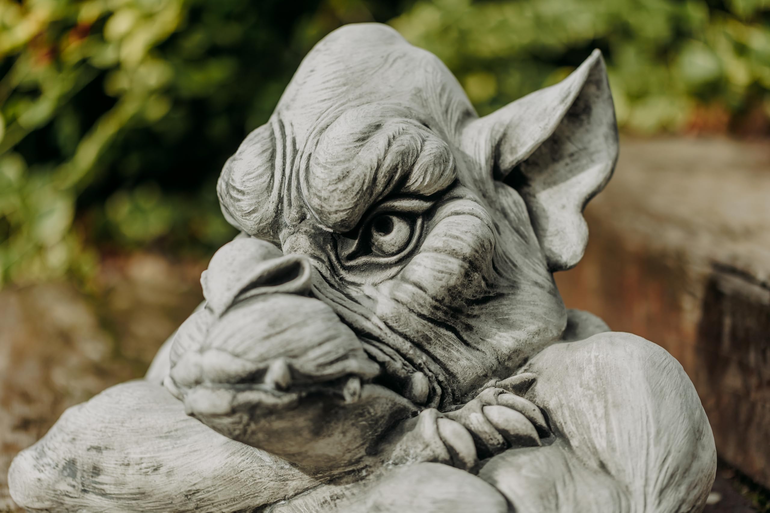 gartendekoparadies.de Gargoyle Büste, Steinfigur, H. 33 cm, 31 kg, Grau, frostsicher aus Steinguss für Außenbereich