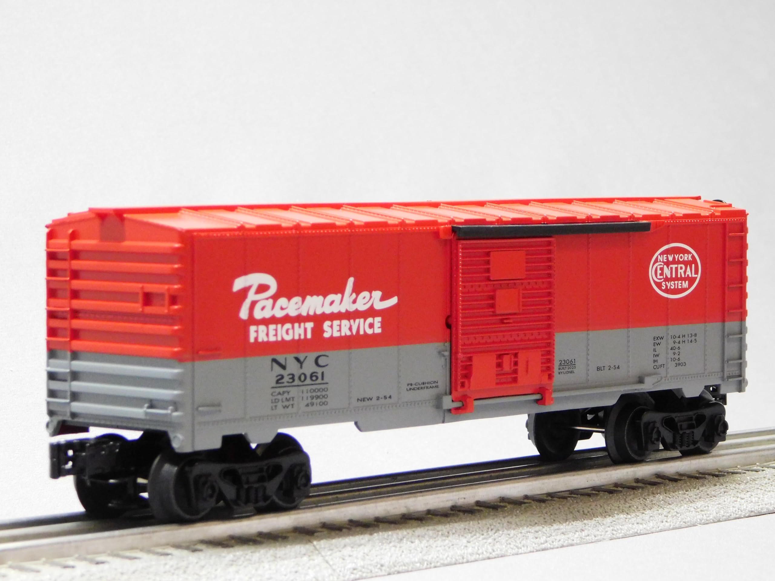 Amazon.com: M.T.H. Electric Trains New York Central PACEMAKER