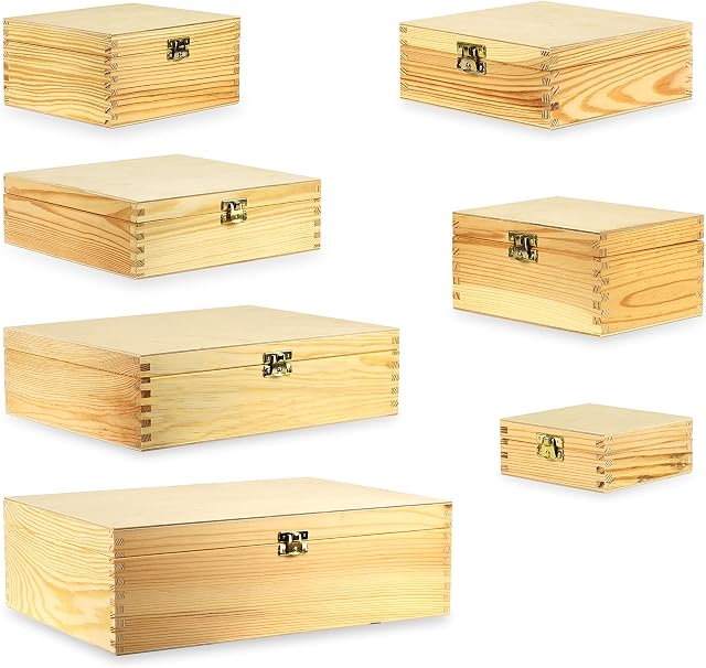 GT Prospect Wooden Box Storage Plain Wood Crate for Craft ,Solid Chest with Lid and Clasp, Gift Idea Natural Pine Wood Boxes for Craft, Jewelry Box (28 x 16 x 8 cm / 11 x 6.3 x 3.15inch)