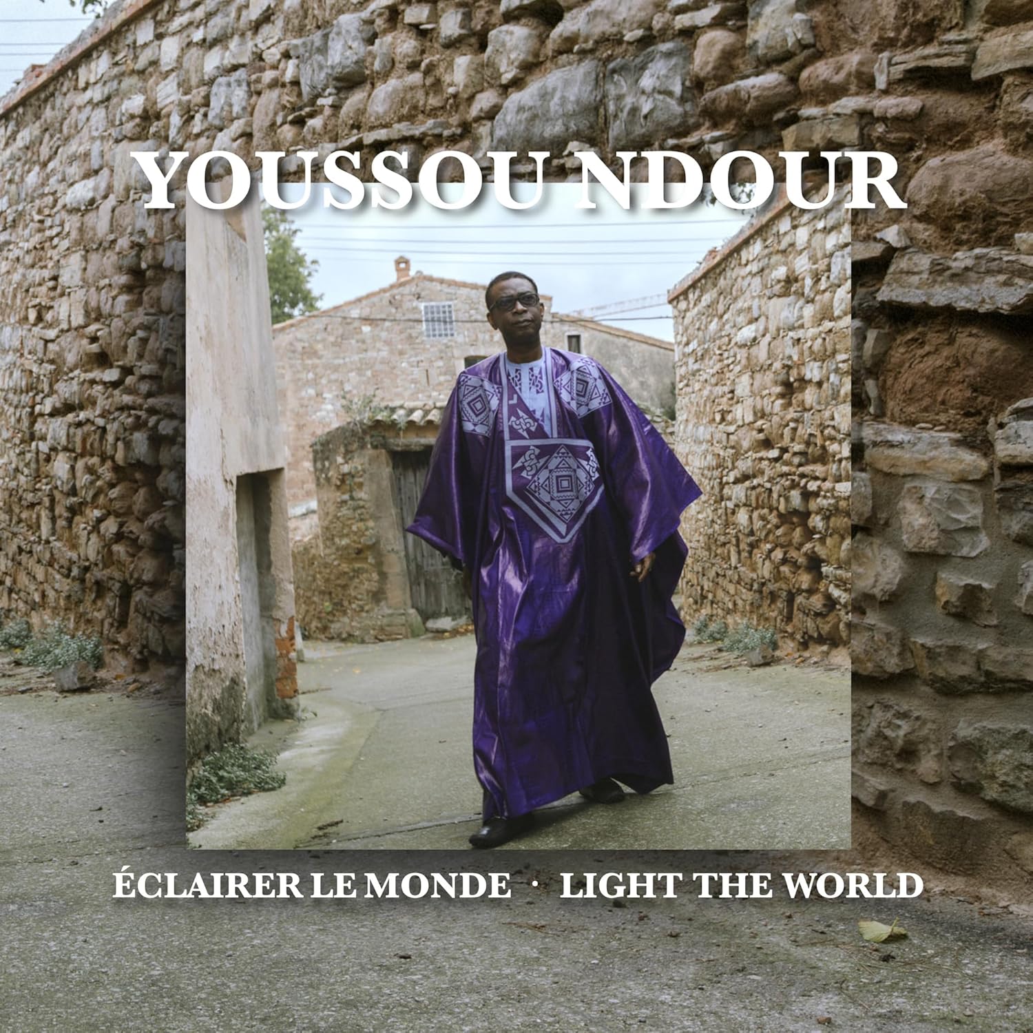 Youssou N'Dour album Éclairer le monde - Light The World