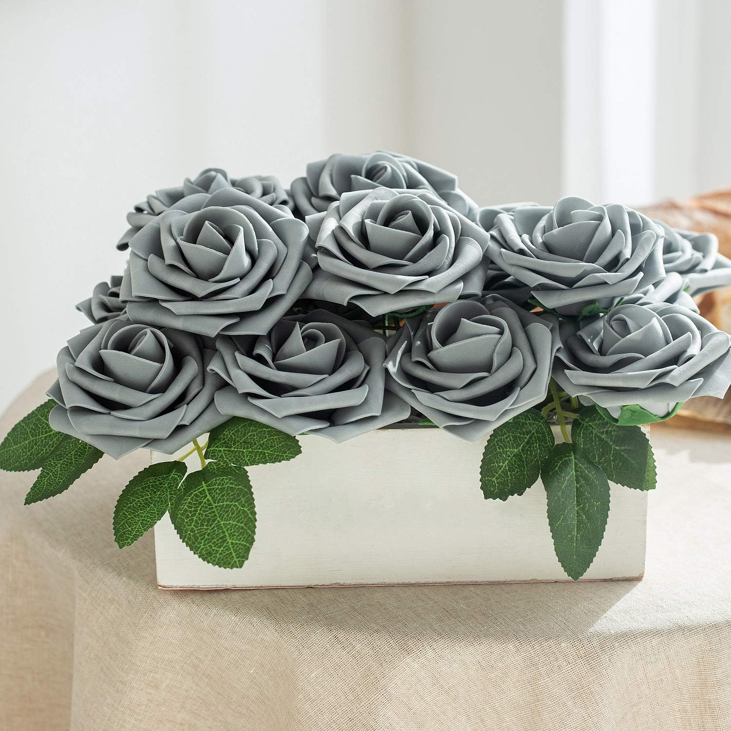 Amazon｜Lansdowns グレー造花フォームローズ 25個 本物のような