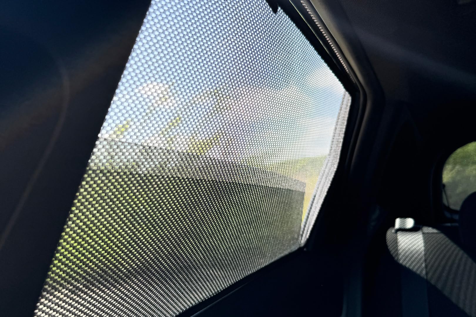 Set de Car Shades (Portes arrières) Compatible avec Hyundai Kona II 5 Portes 2024- (2-pièces) Pare-Soleil sur Mesure pour Voiture